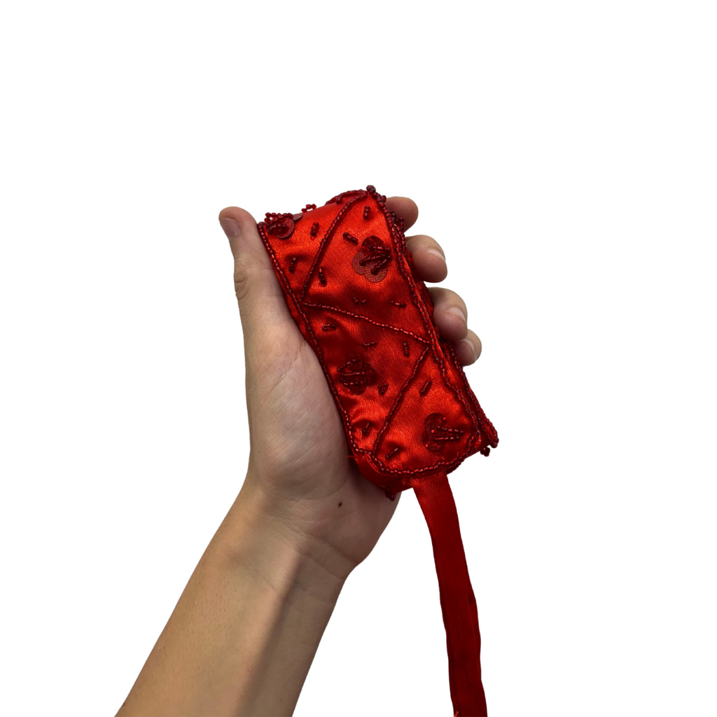 Cinto vintage vermelho bordado