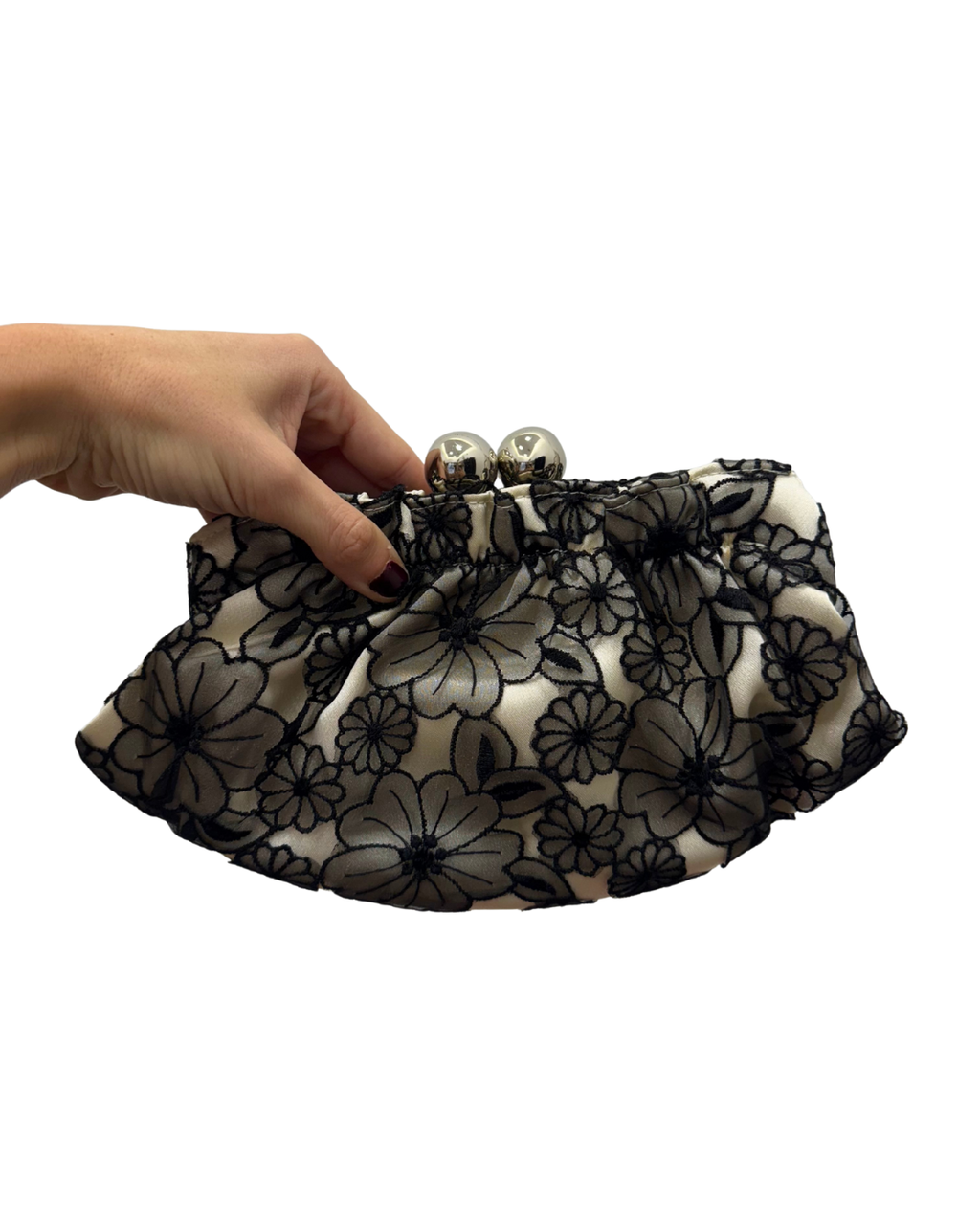 Bolsa de mão vintage floral preta e branca