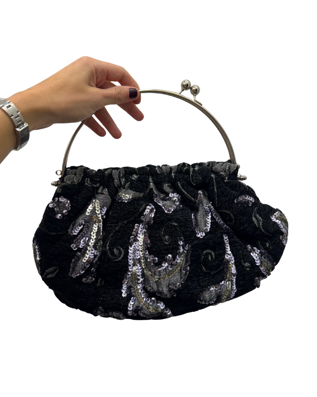 Bolso vintage bombonera negra bordada con flores platas