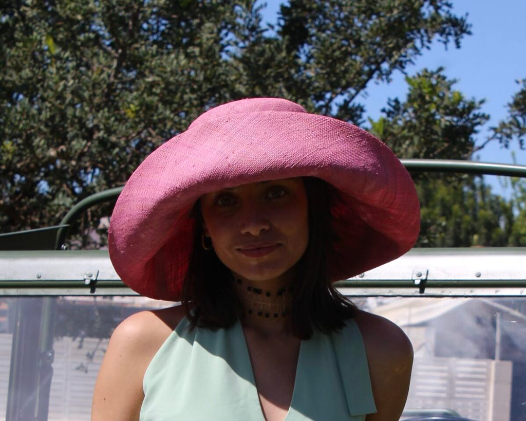 Sombrero Riviera Rosa Maquillaje