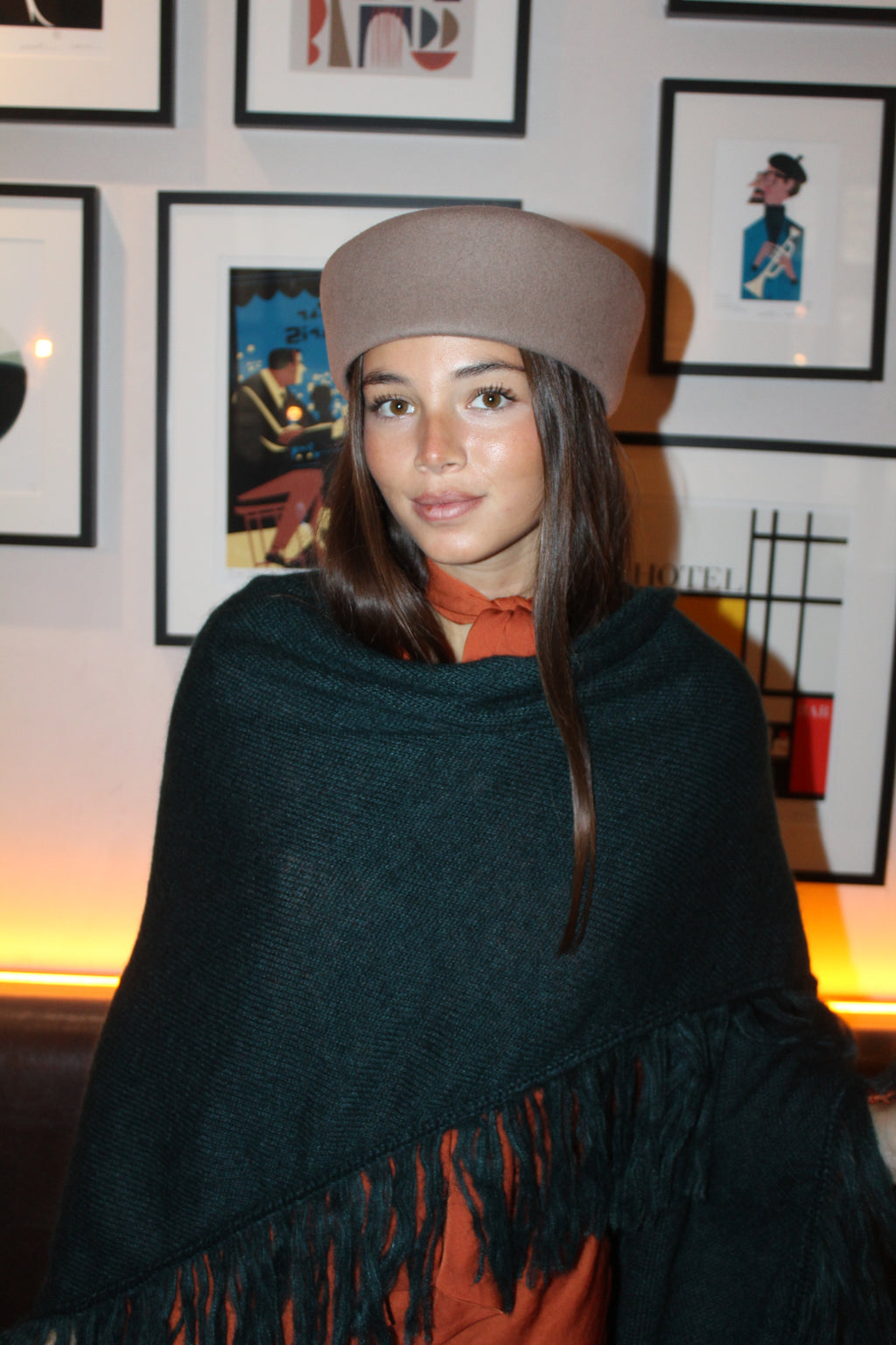 Casquete Karenina - Beige