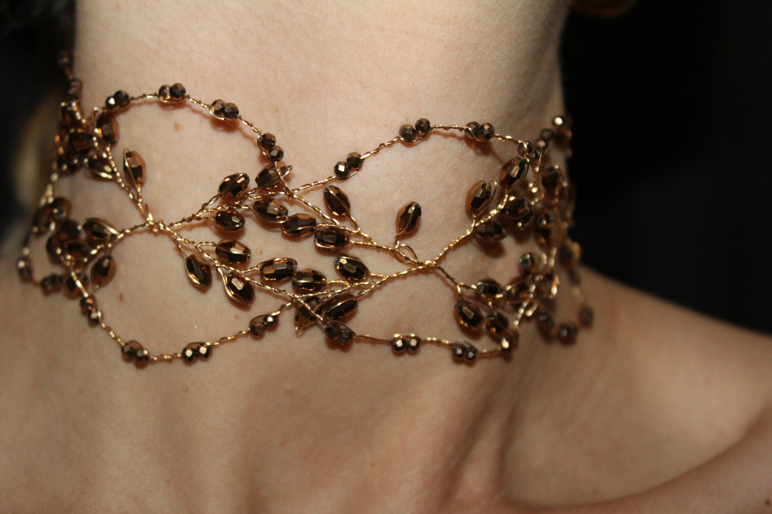 Gargantilha Ocre de Santa Helena