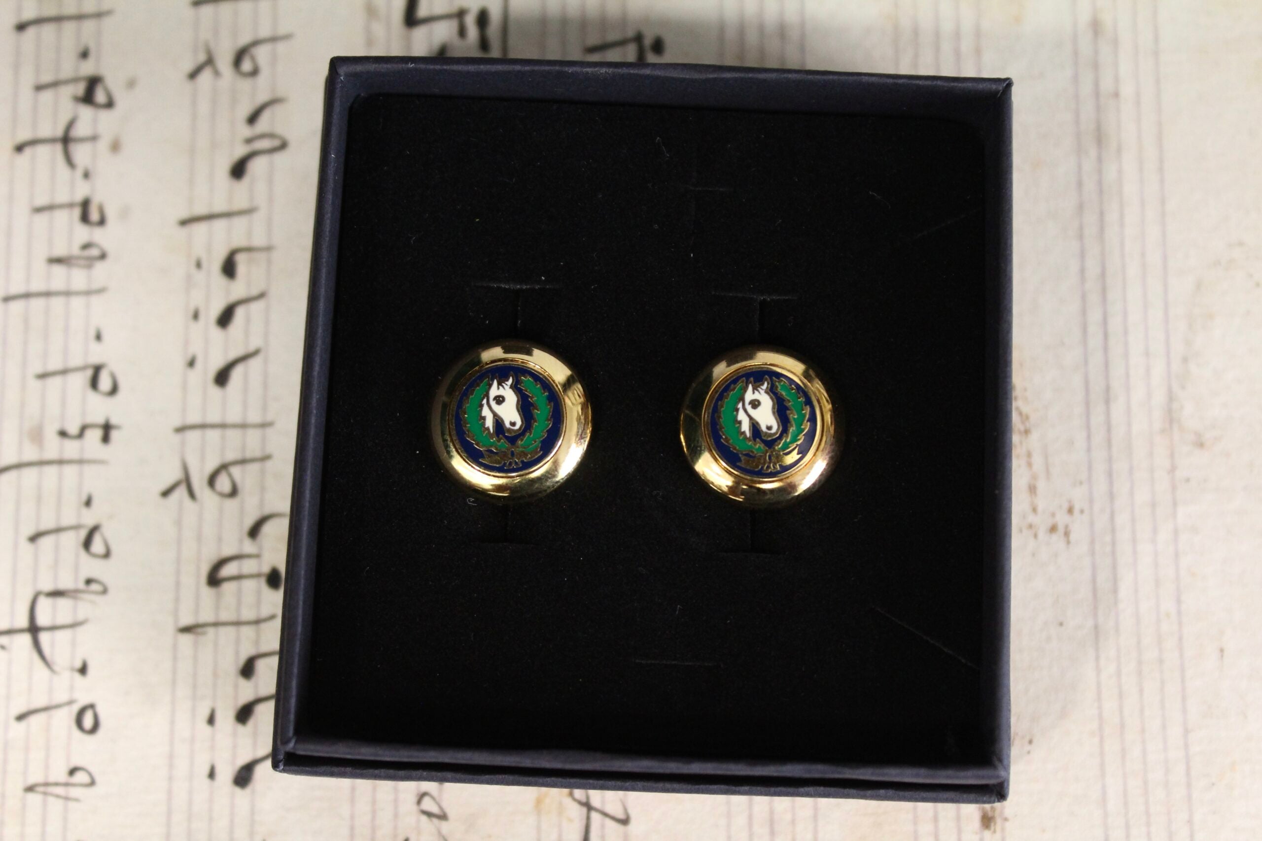 Gemelos vintage italianos de Equitación 01