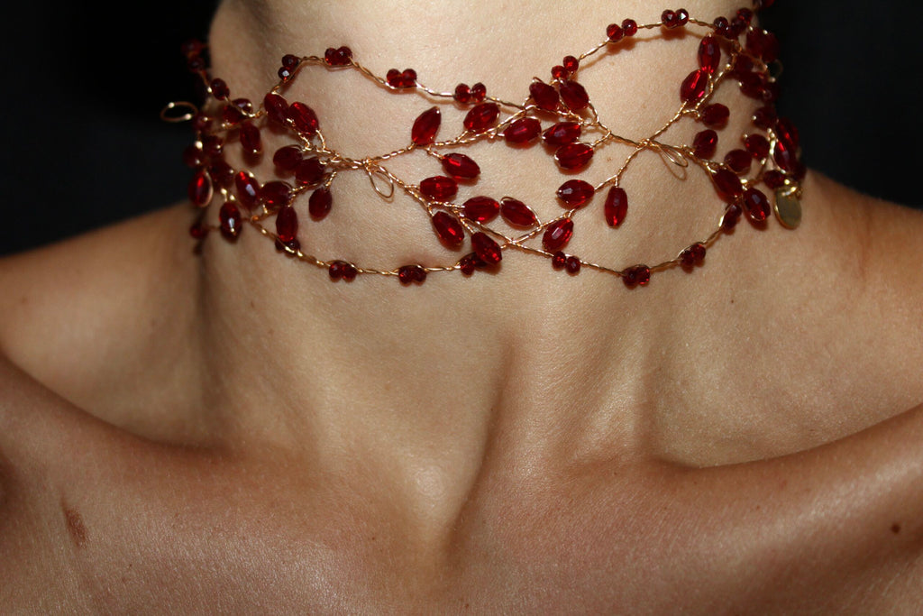 Colar de vinho granada Santa Elena