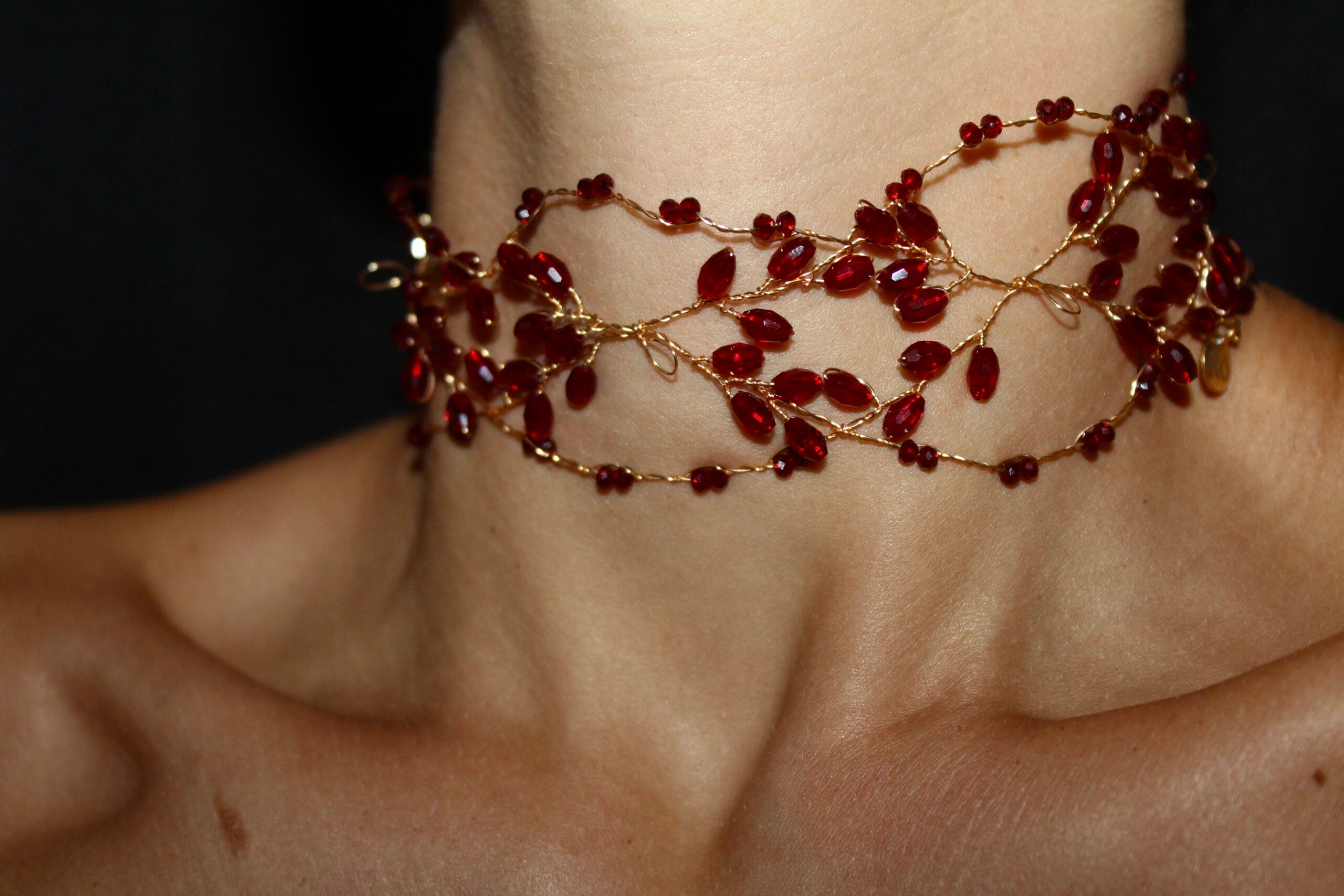 Colar de vinho granada Santa Elena