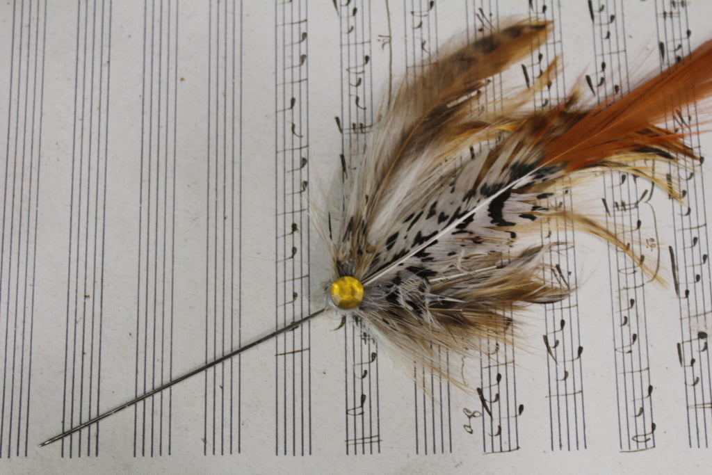 Broche vintage alfiler plumas