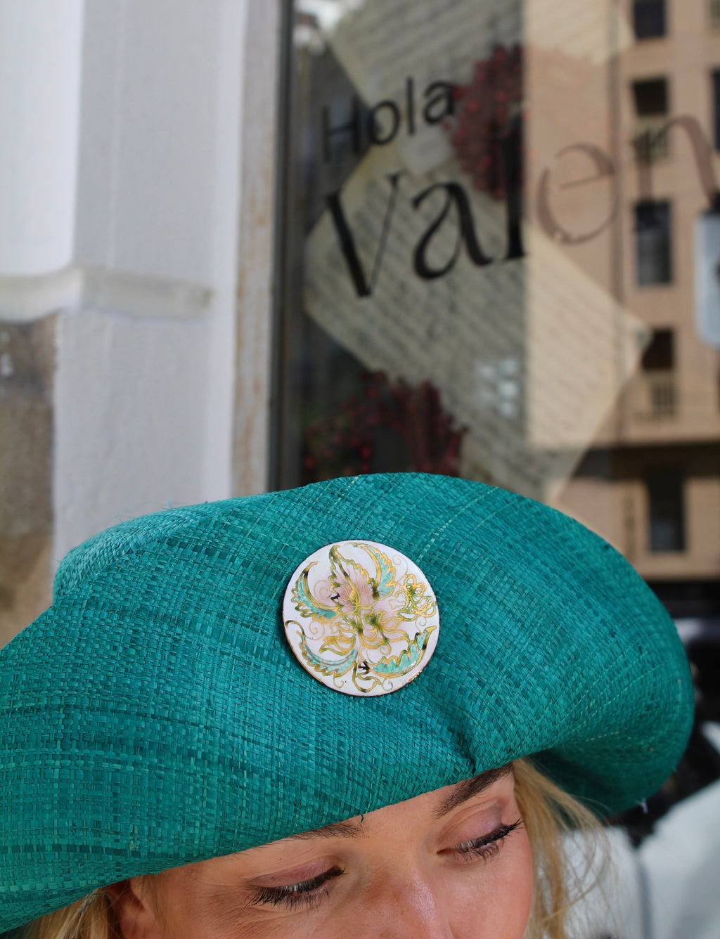 Broche vintage de cloisonné de flor grande en esmalte rosa y hojas en verde