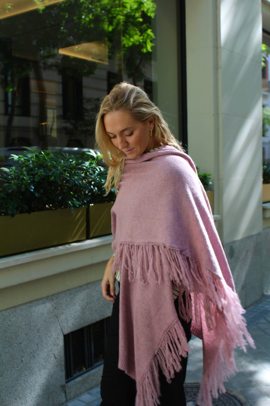 Chal de lana Outlander - Rosa Malva