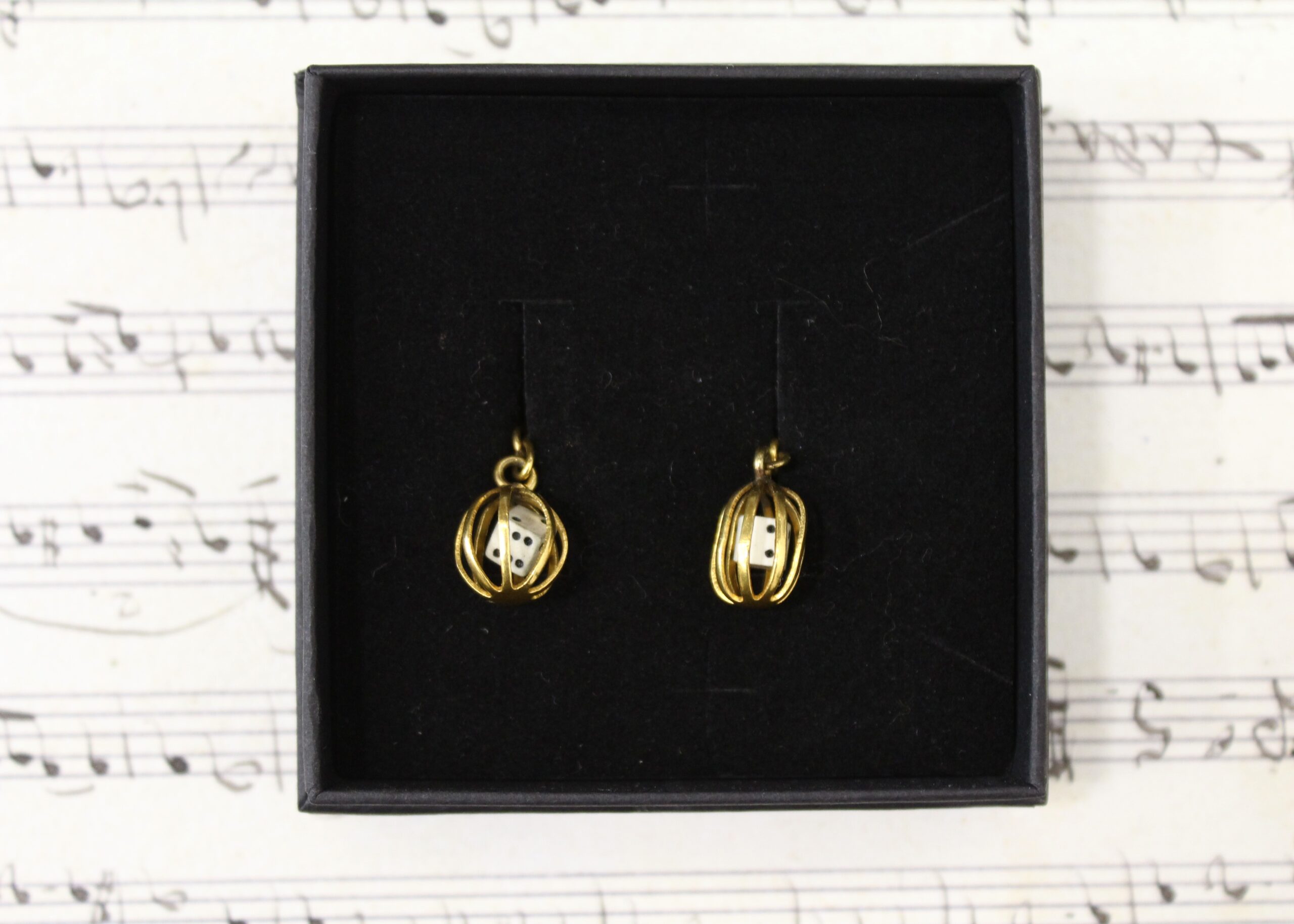 Gemelos vintage de dado enjaulado