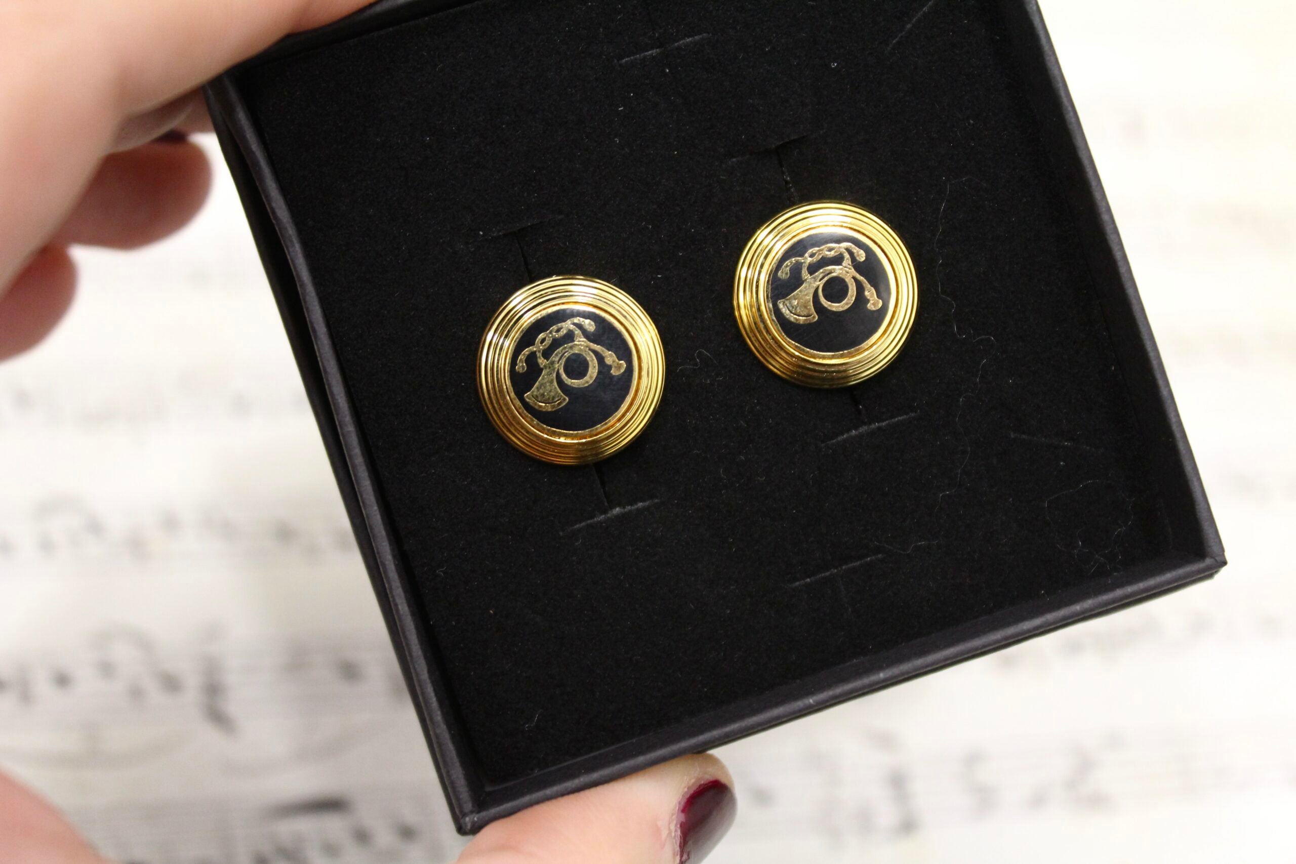 Gemelos vintage de cuerno de caza