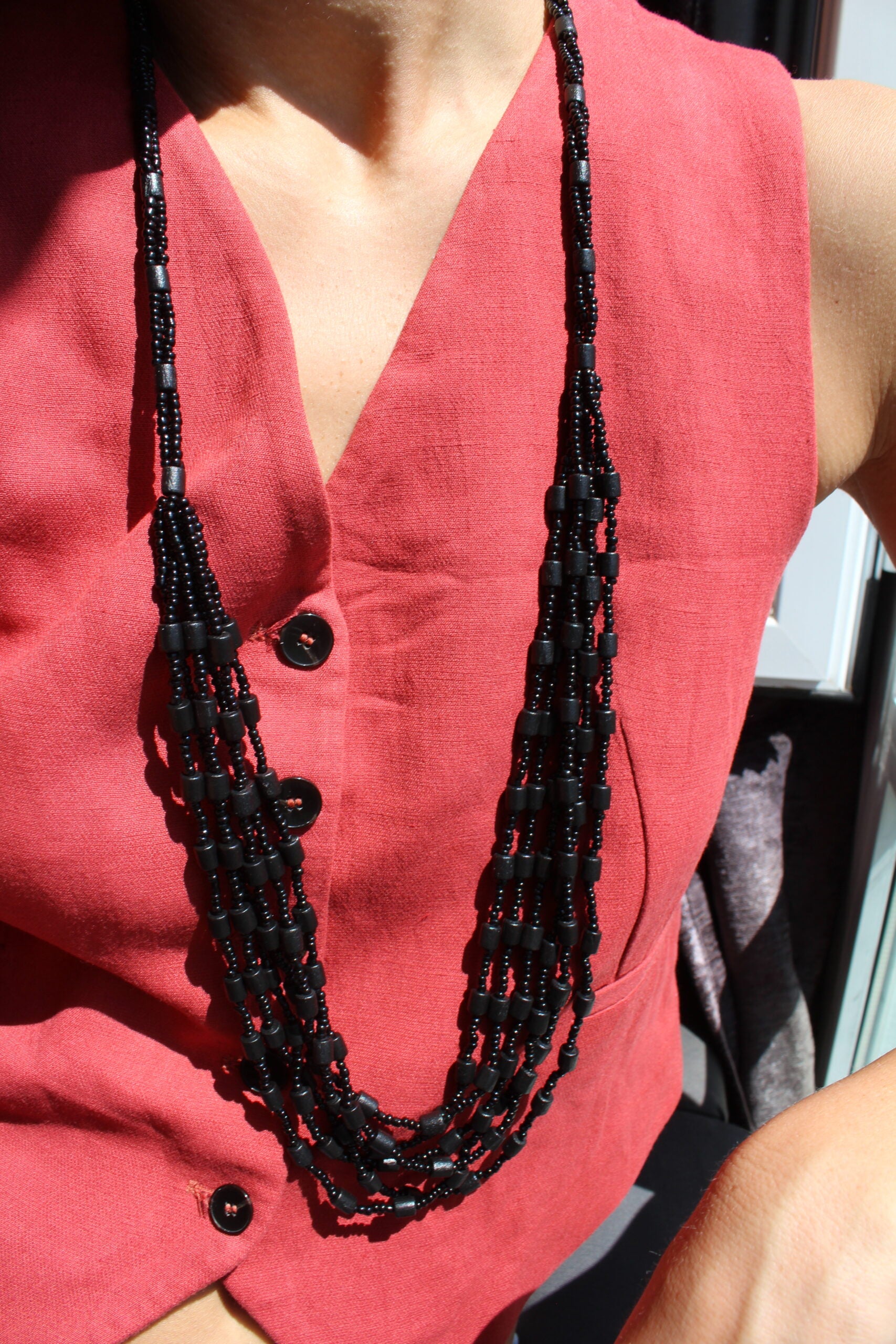 Collar Calella Multiposición (negro, morado, rojo)