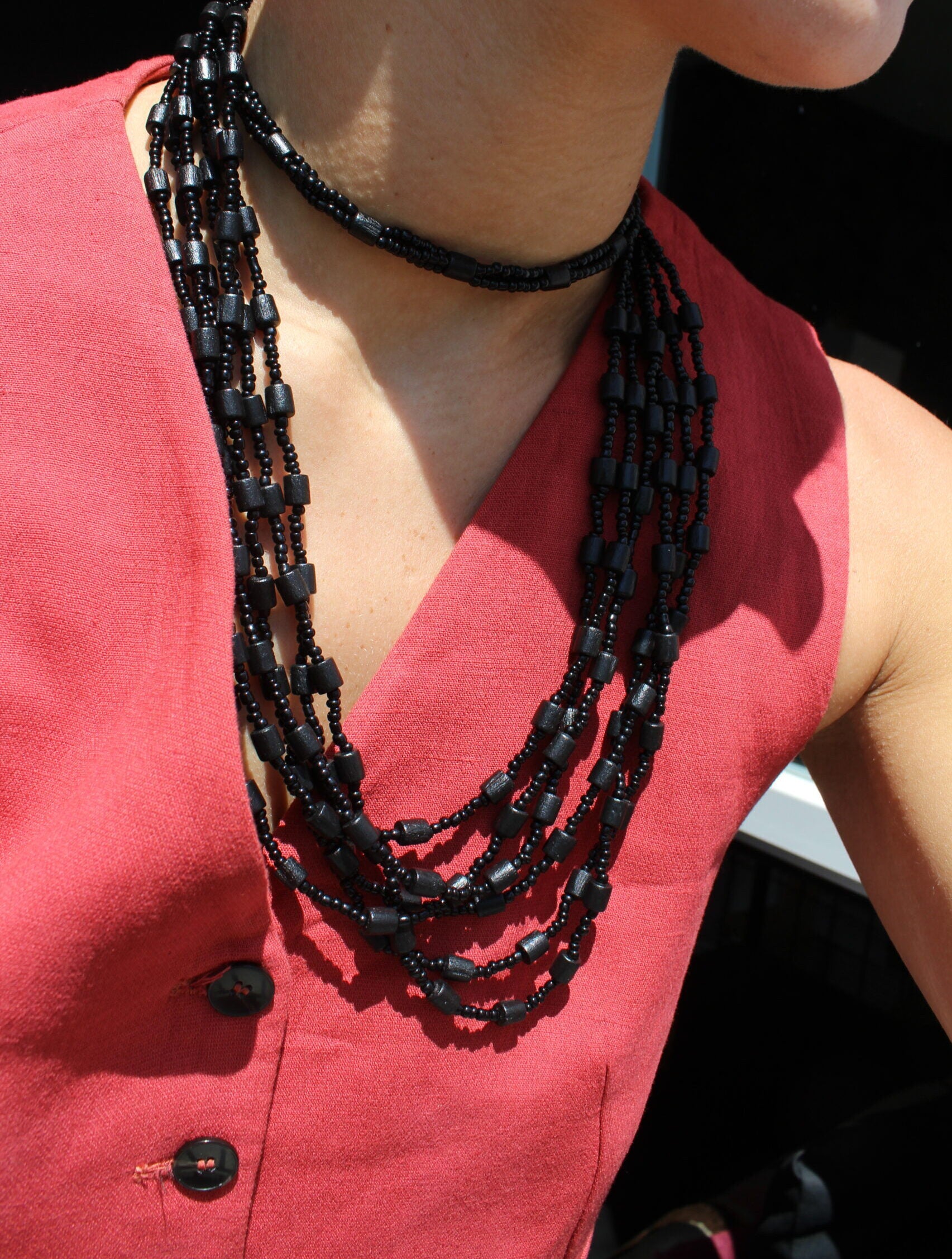 Collar Calella Multiposición (negro, morado, rojo)