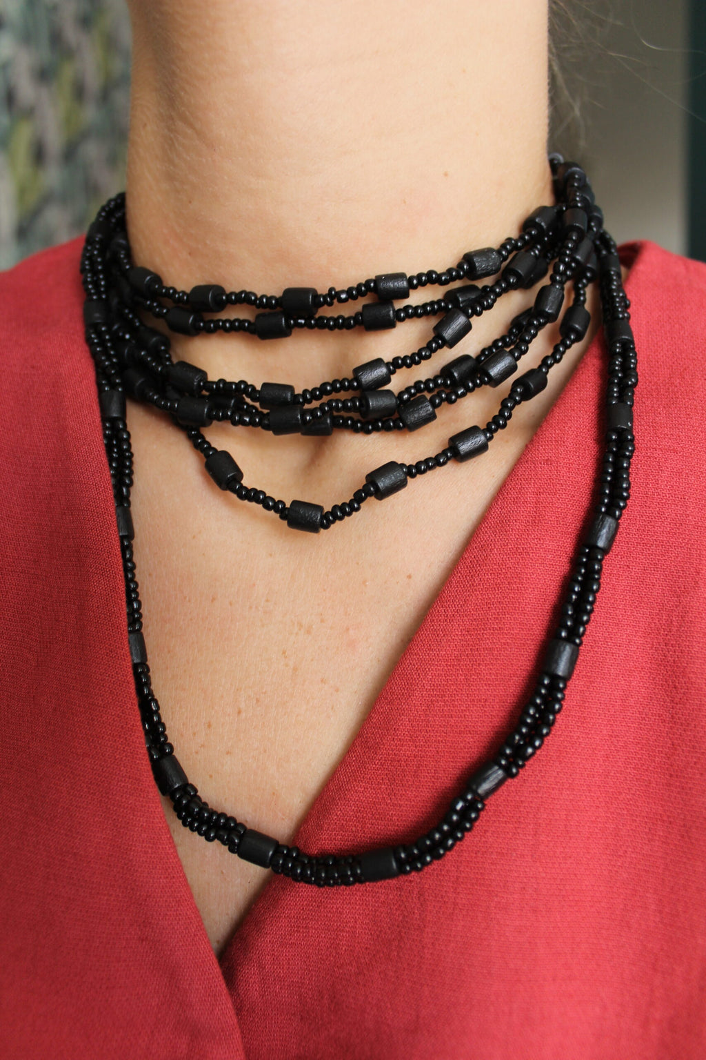 Collar Calella Multiposición (negro, morado, rojo)