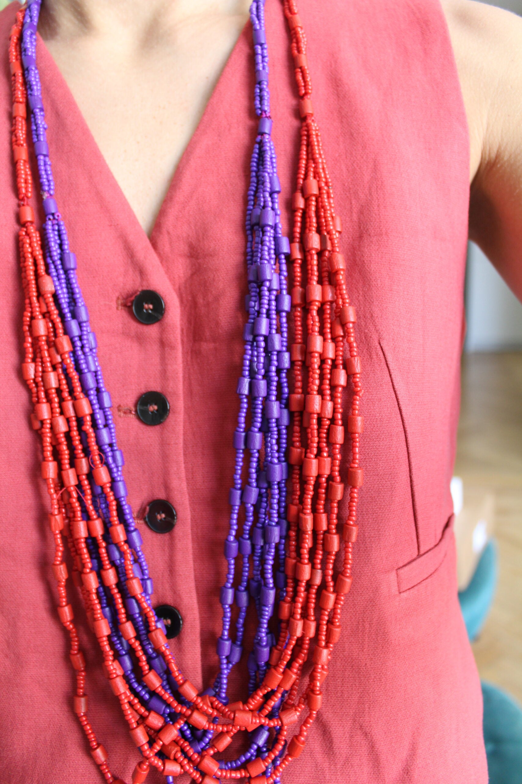 Collar Calella Multiposición (negro, morado, rojo)