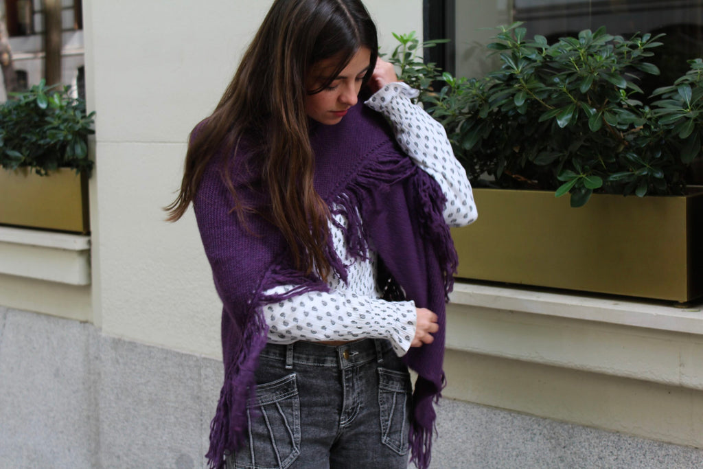 Chal de lana Balmoral - Morado Berenjena