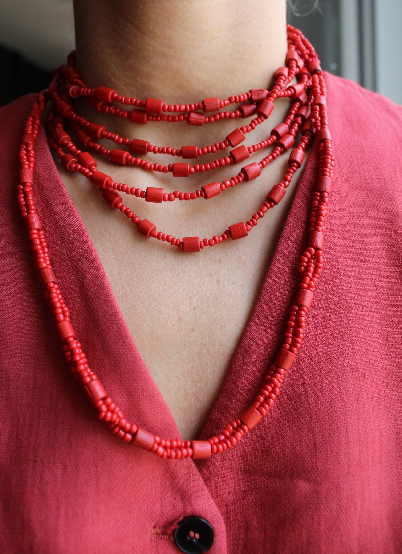 Collar Calella Multiposición (negro, morado, rojo)