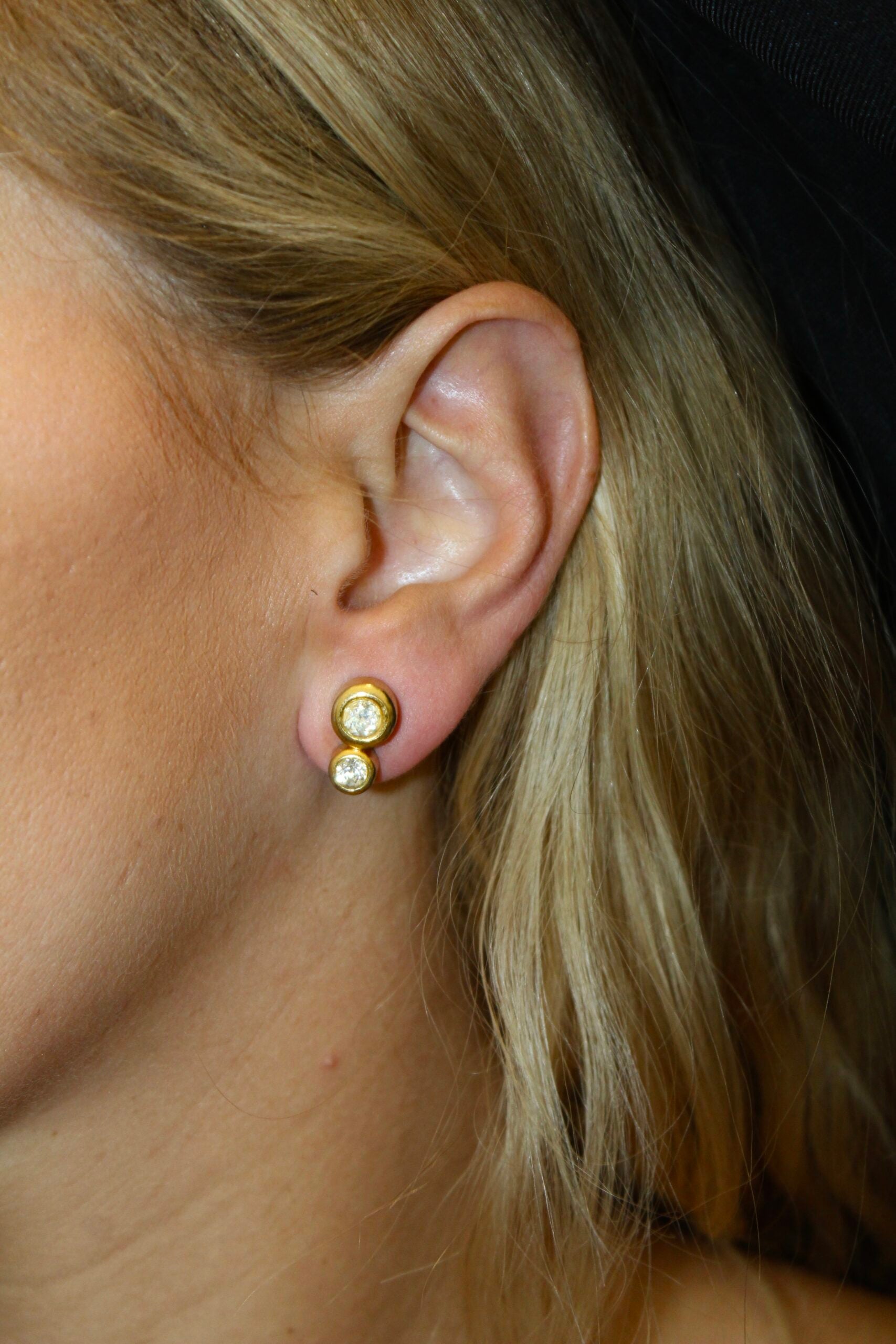 Pendientes vintage multiposición de dos circonitas