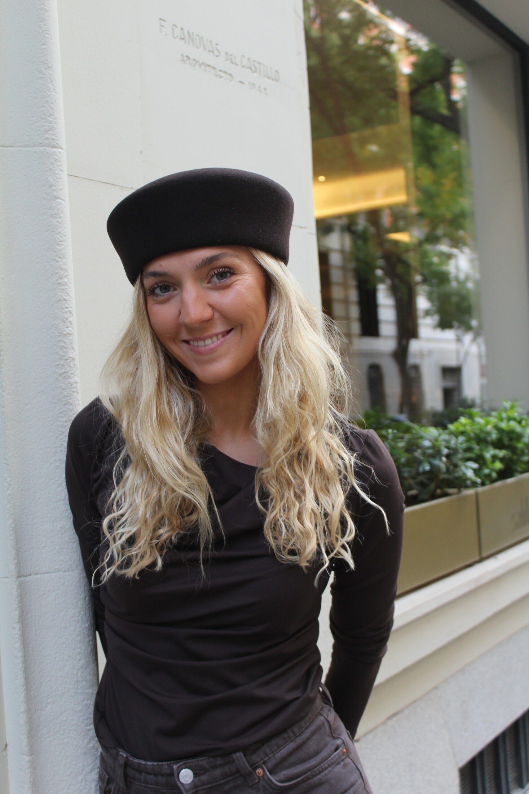 Boné Karenina - Castanho Chocolate