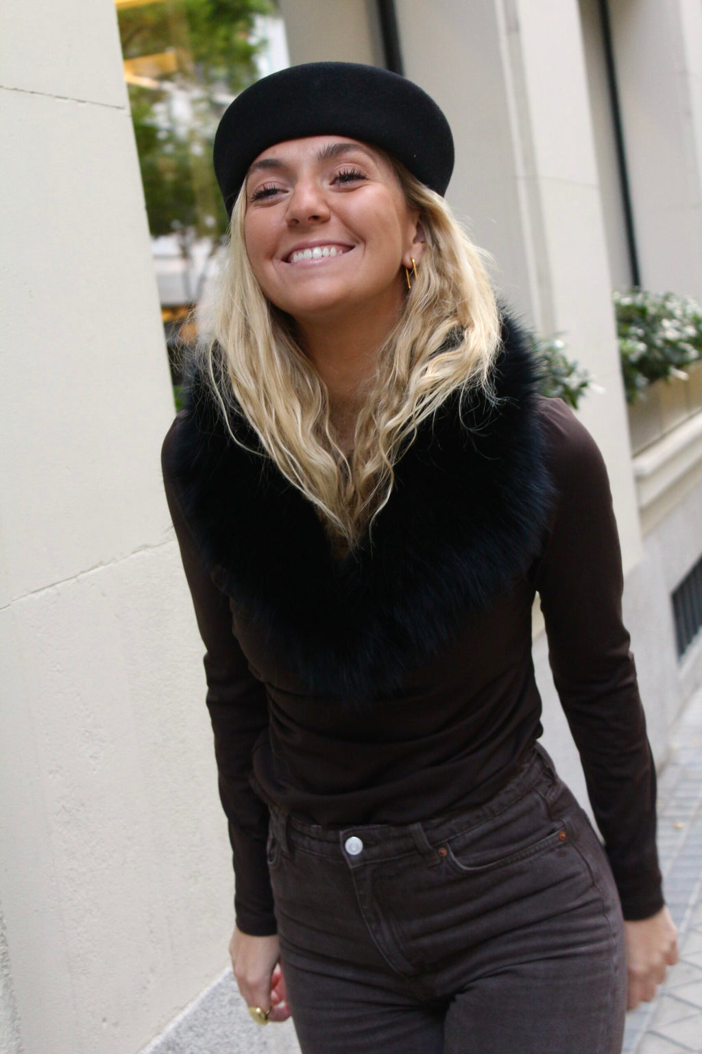 Cuello Zermatt de pelo natural de Marmota 100% - Negro