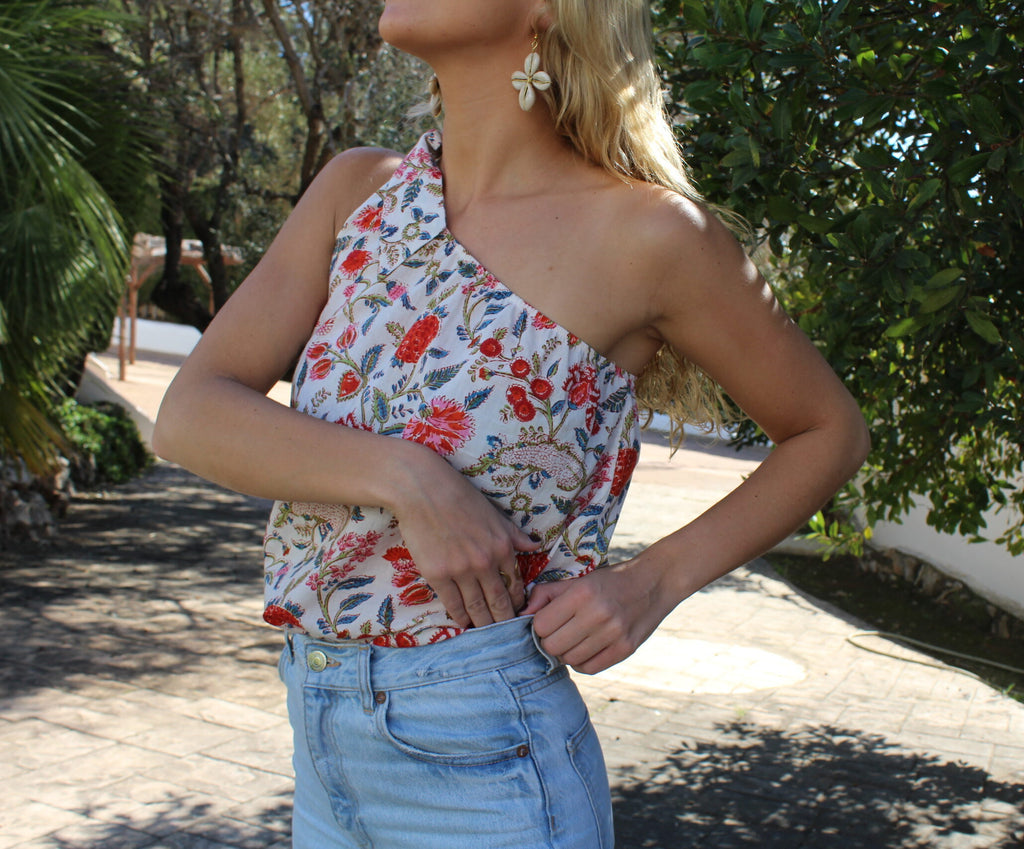 Blusa Maricel azul marino y rojo