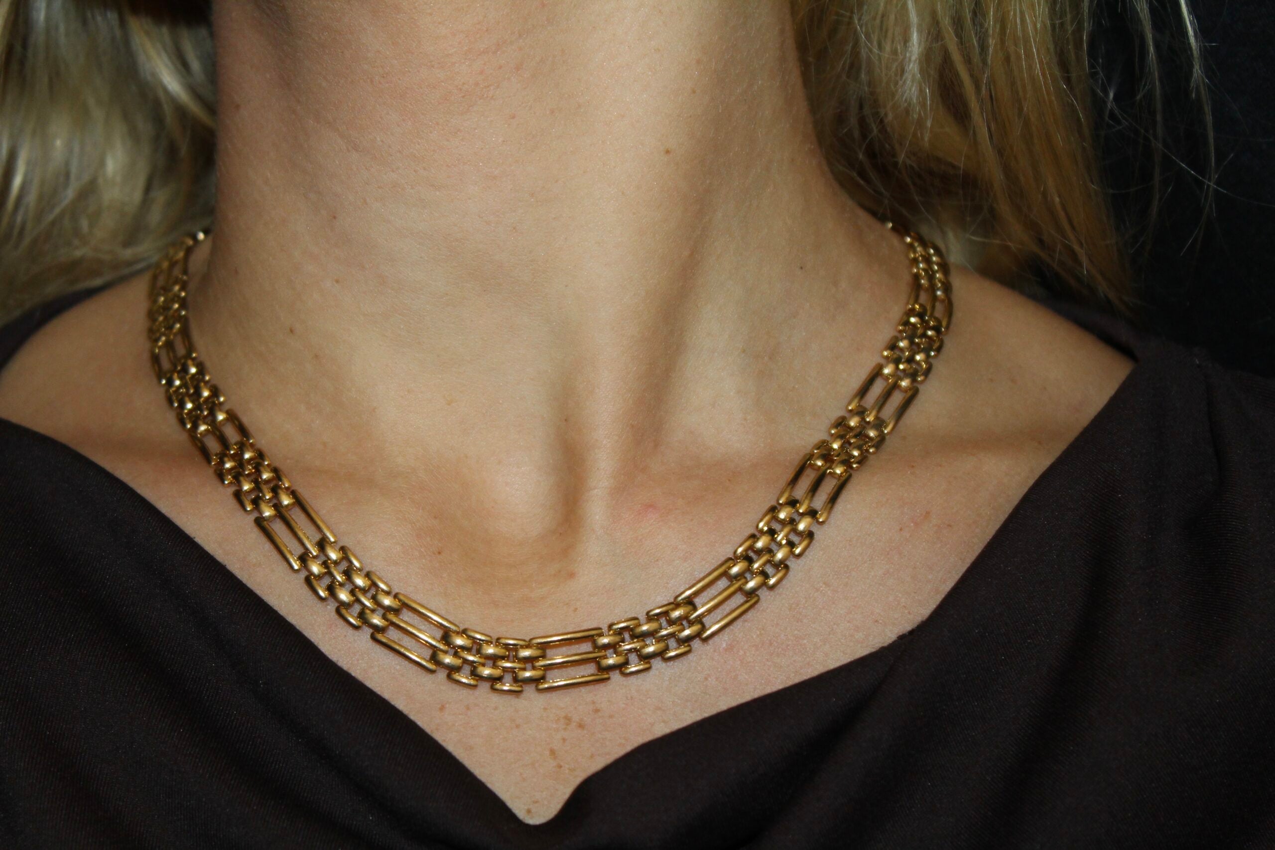 Collar vintage articulado