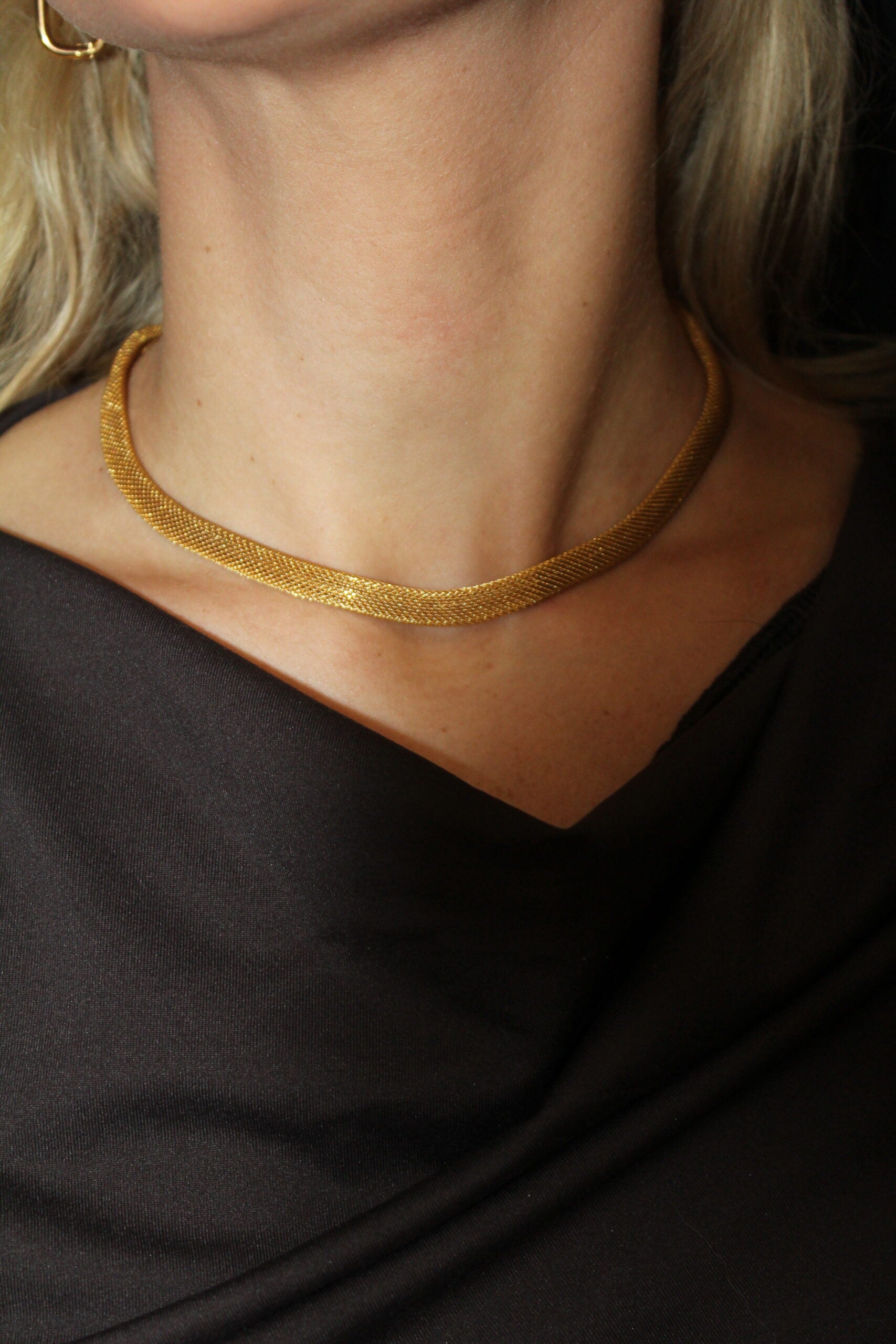 Collar vintage de malla