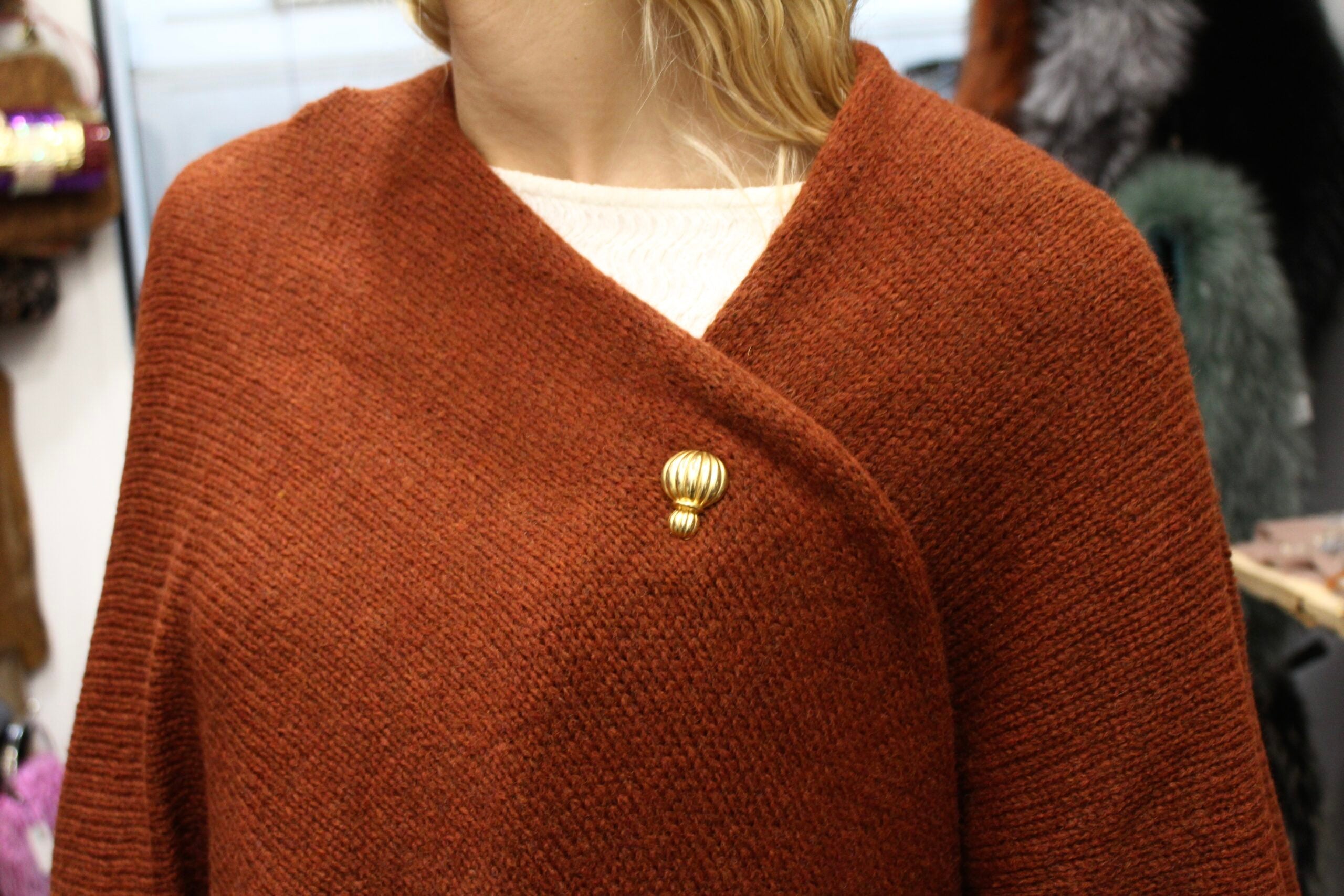 Broche vintage tipo pin gallonado