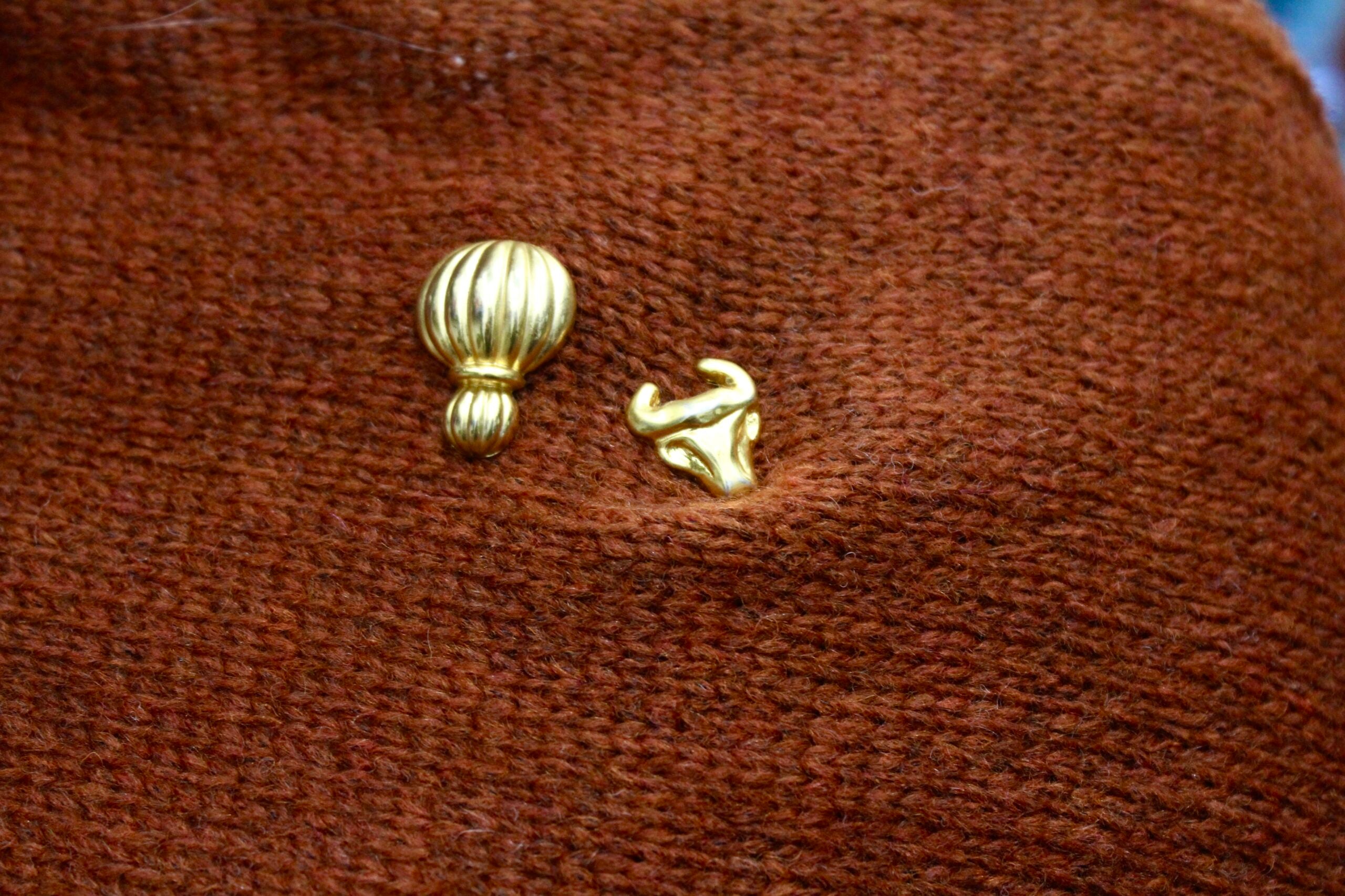 Broche vintage tipo pin gallonado