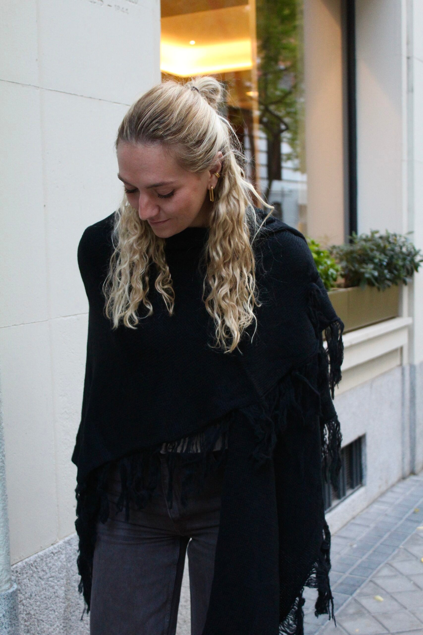 Chal de lana Outlander - Negro