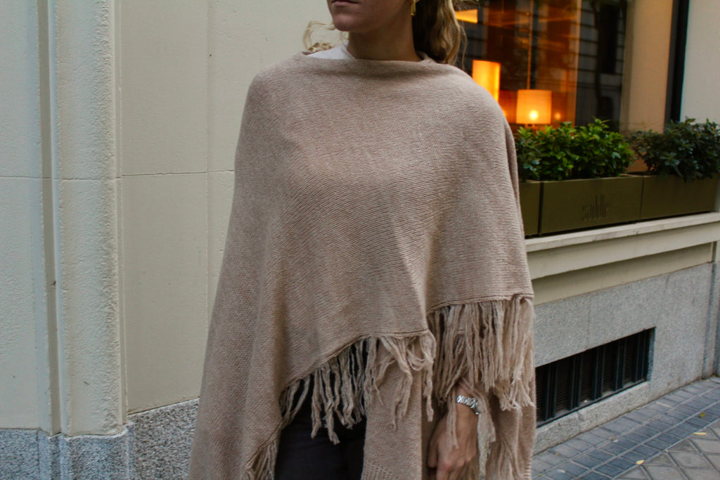 Chal de lana Outlander - Beige arena