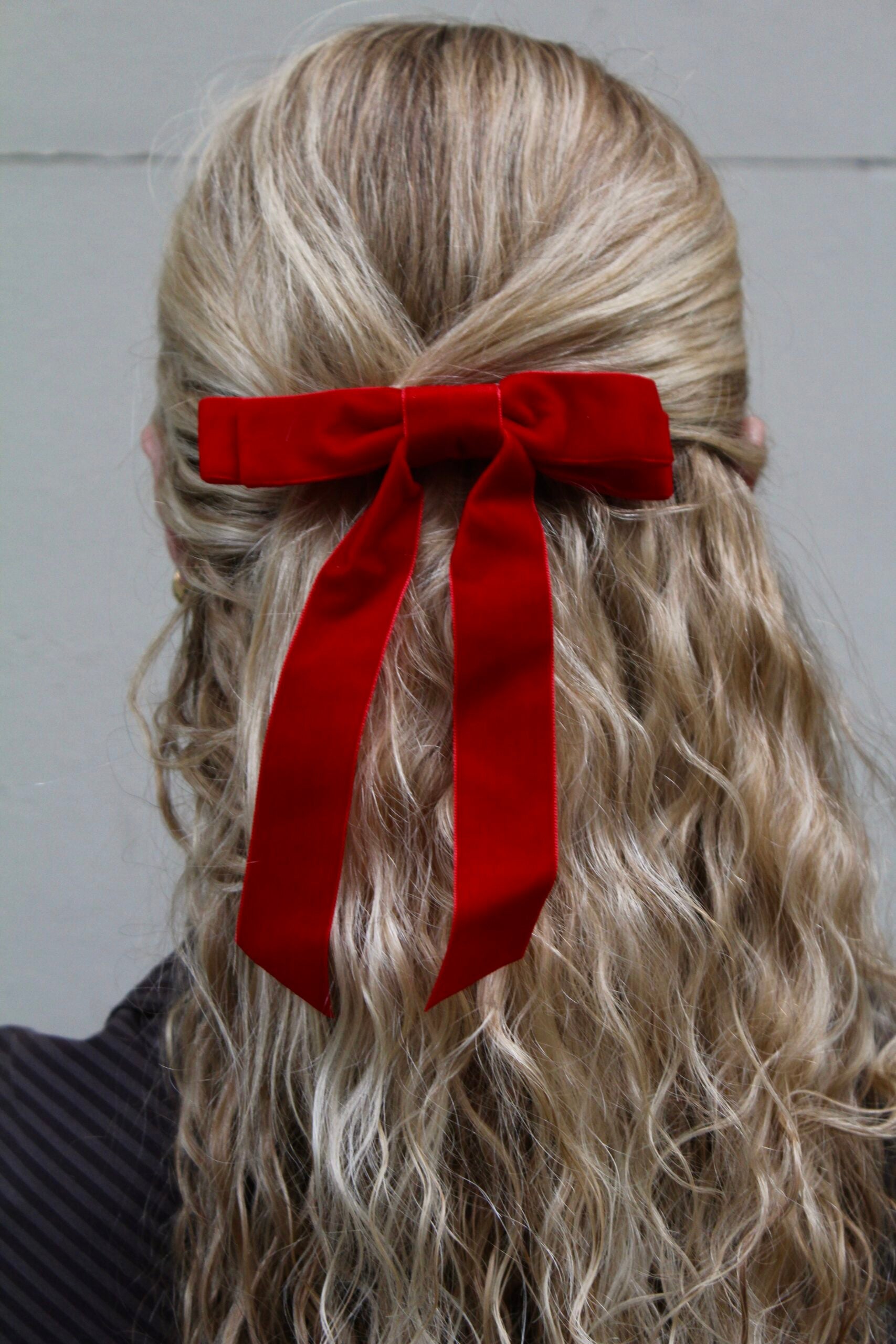 Laço de veludo com gancho de cabelo - Vermelho