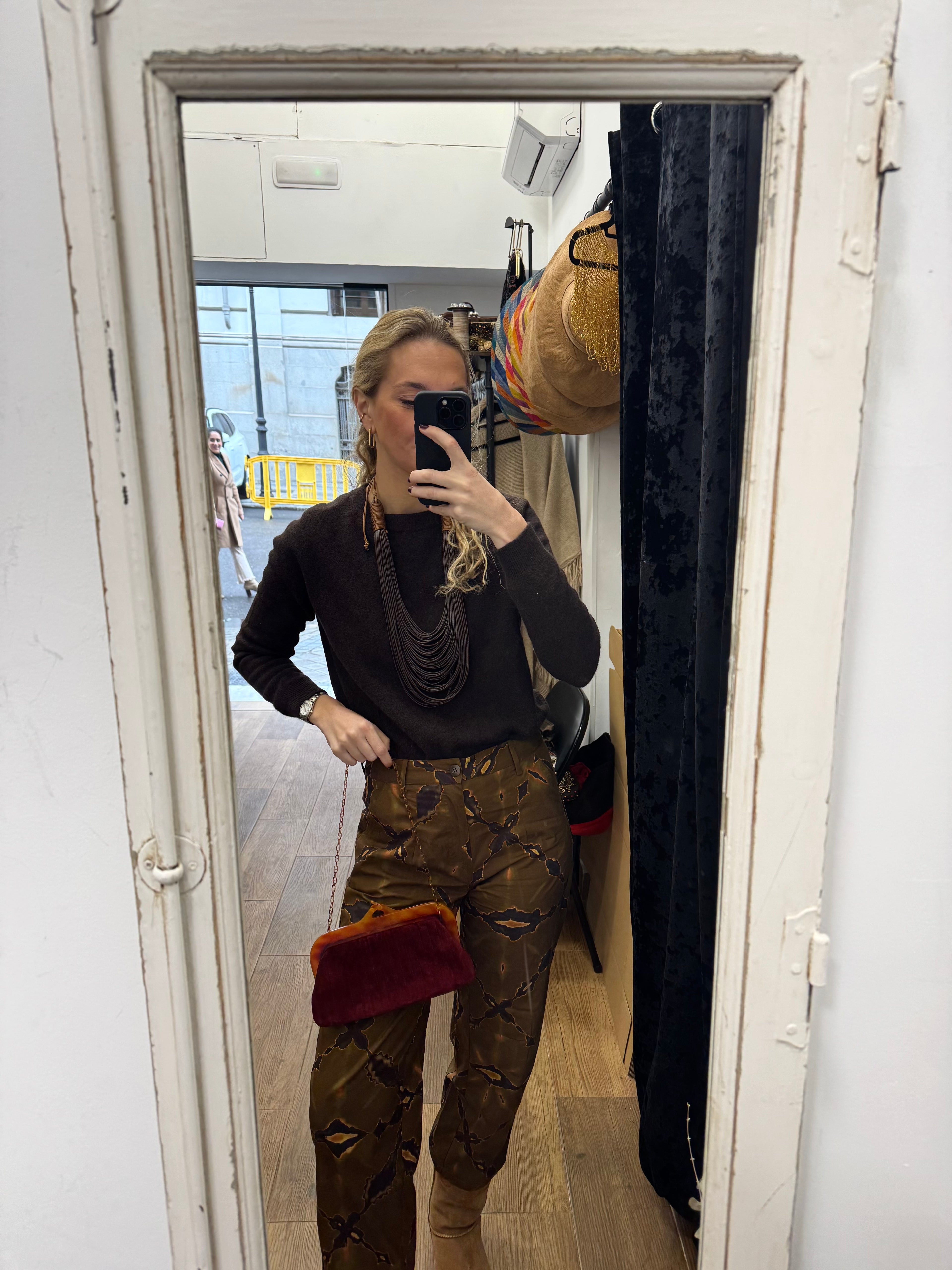 Bolsa de mão vintage em camurça bordeaux