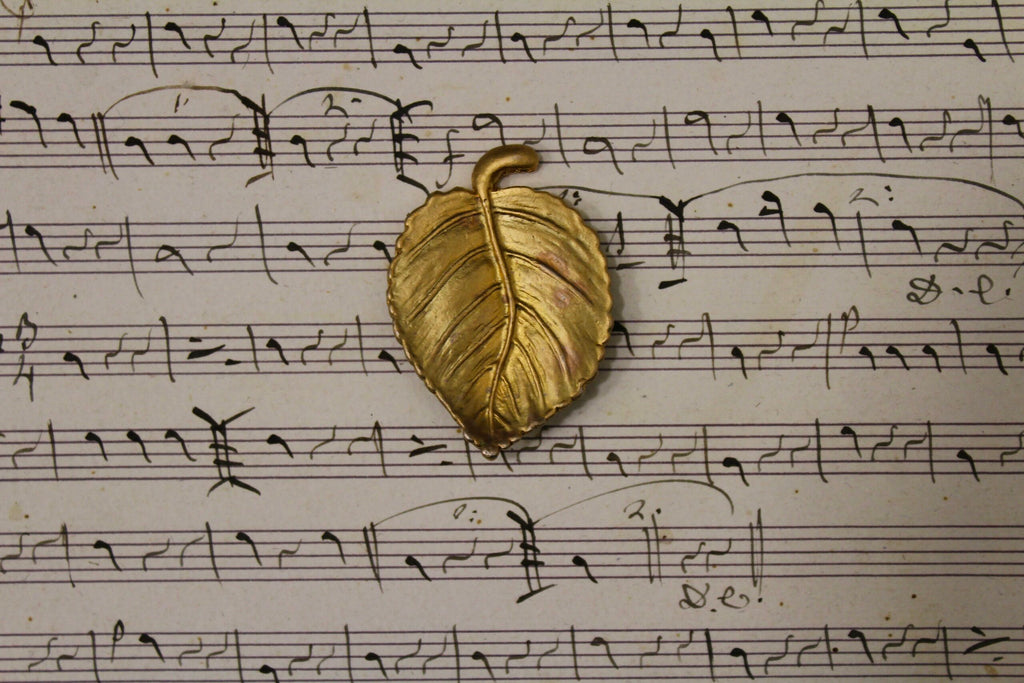 Broche vintage francés hoja de abedul