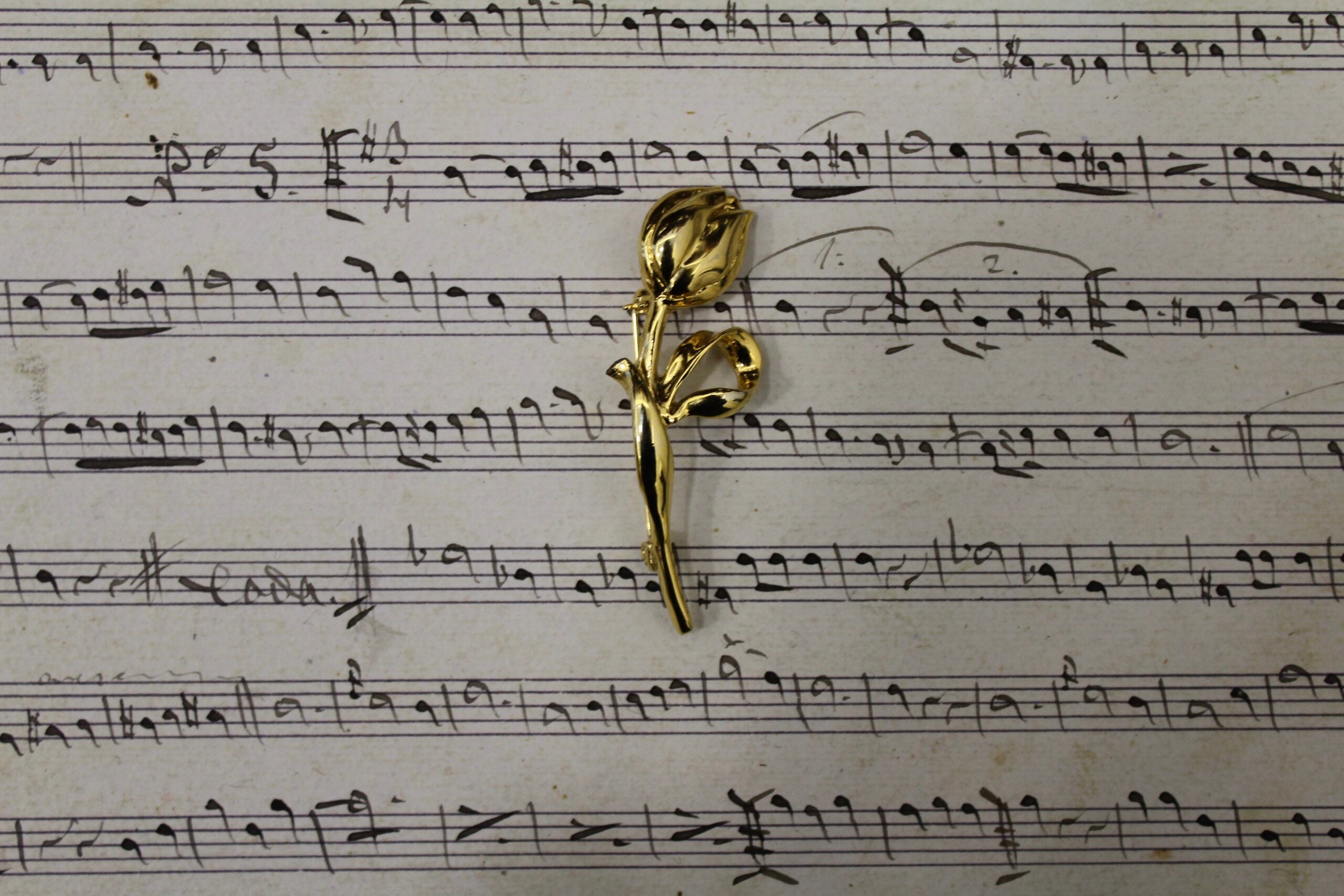 Broche vintage francés flor tulipán 01