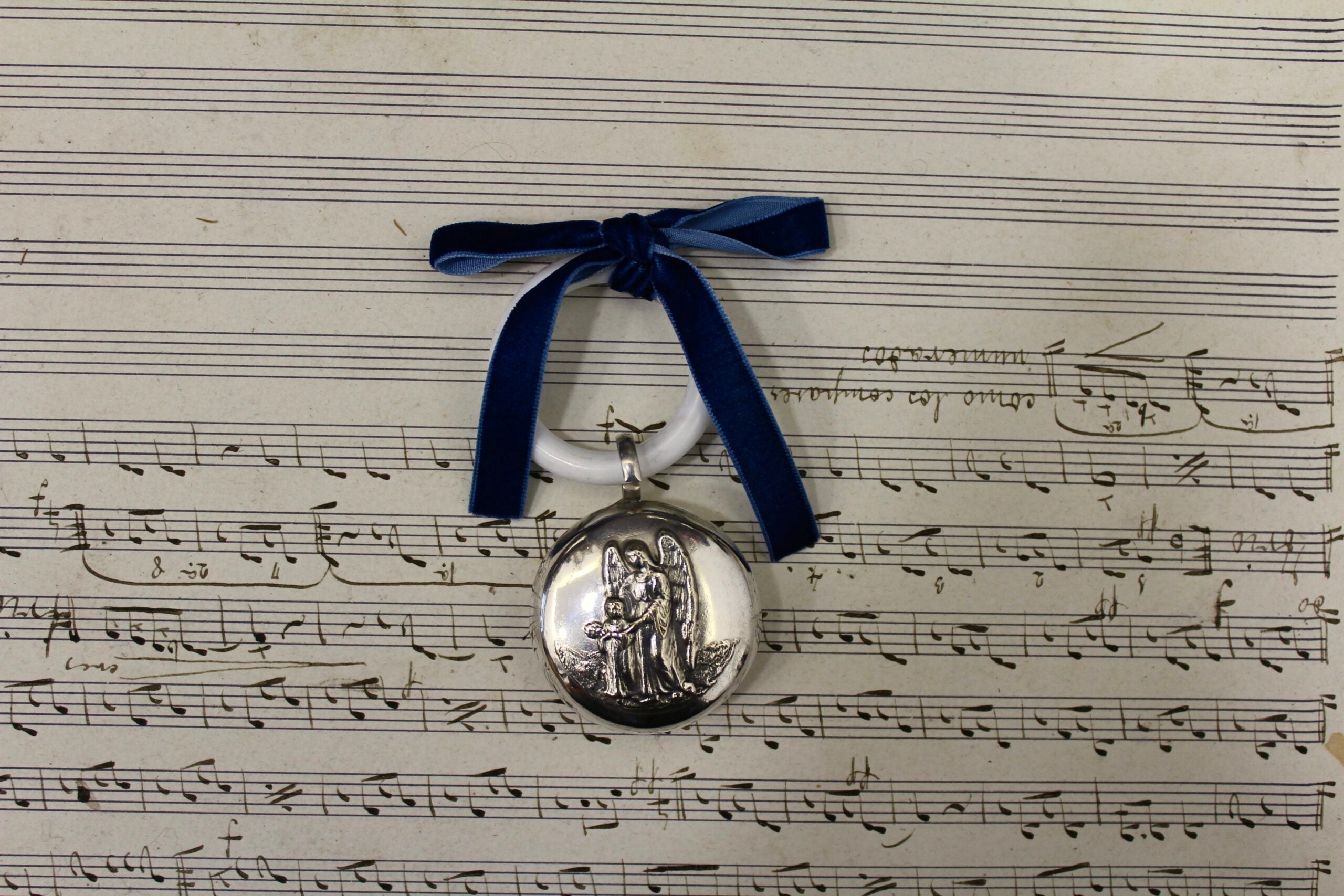 Sonajero vintage de ángel - Lazo de color personalizable