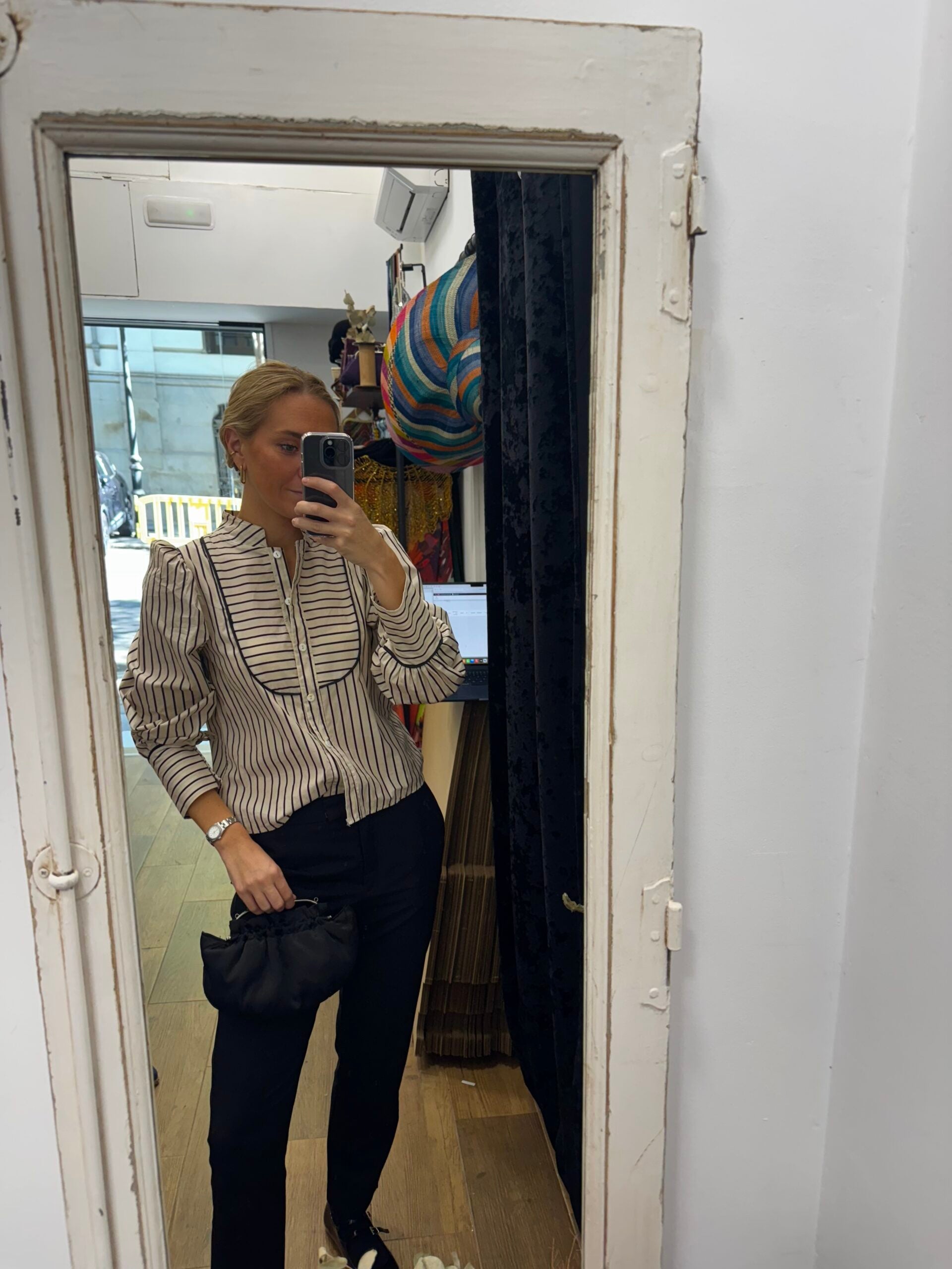 Bolso vintage bombonera negro de raso