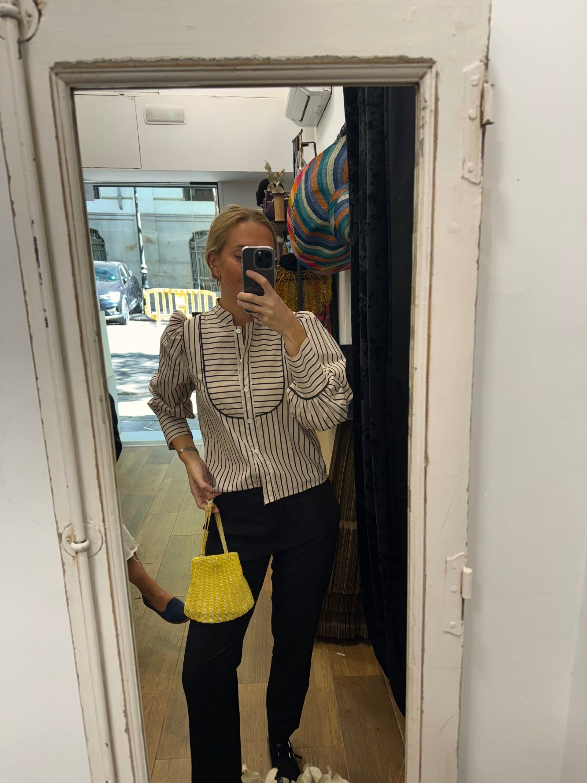 Bolso vintage Amarillo Canario pochette estilo años 20 de cuentas