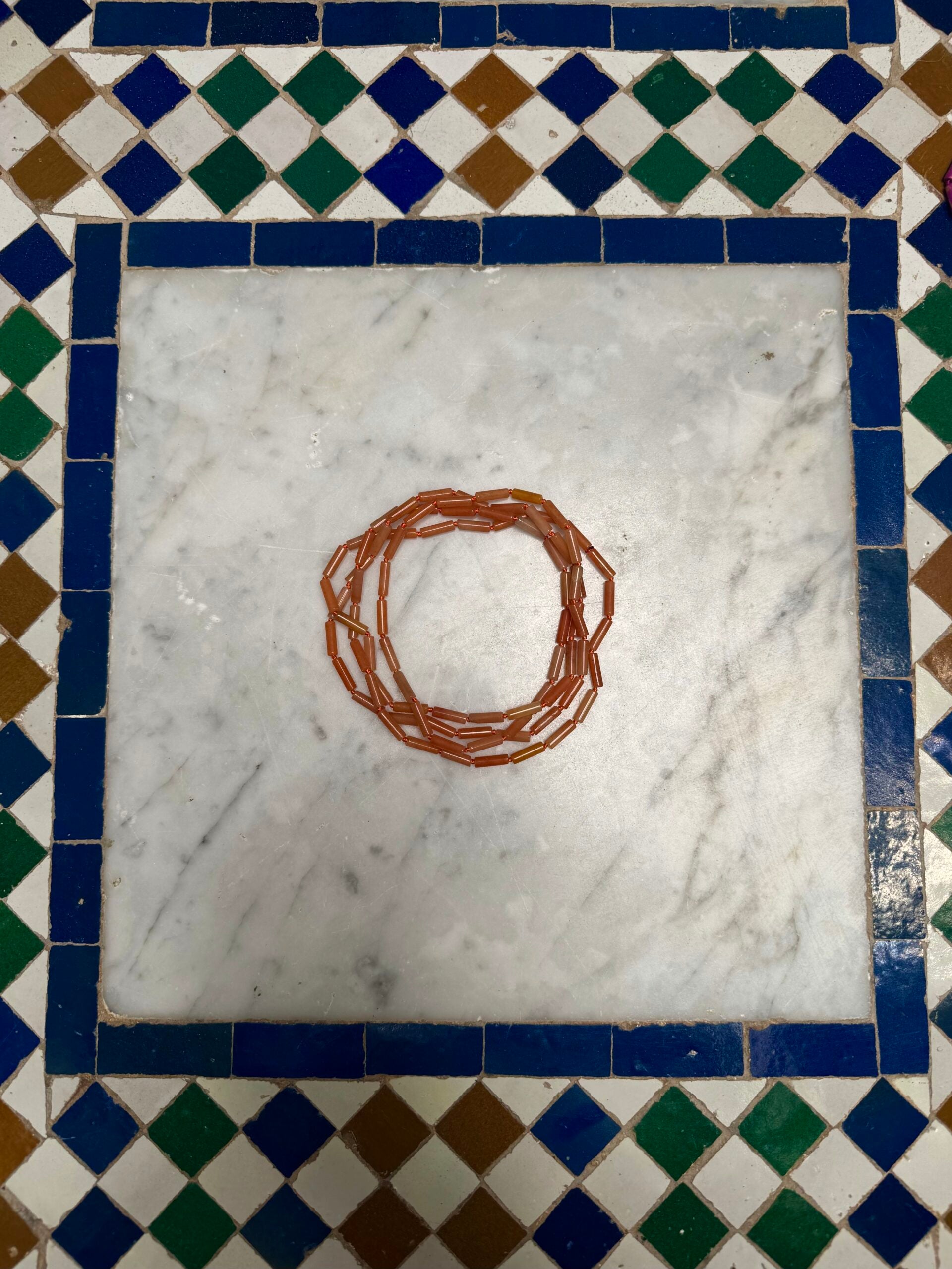 Colar de massa Madrasa laranja