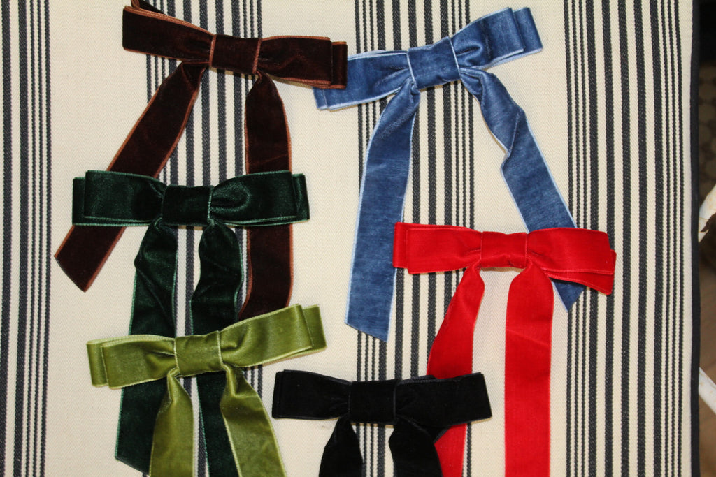 Lazo de terciopelo con pinza para el pelo - Verde Claro