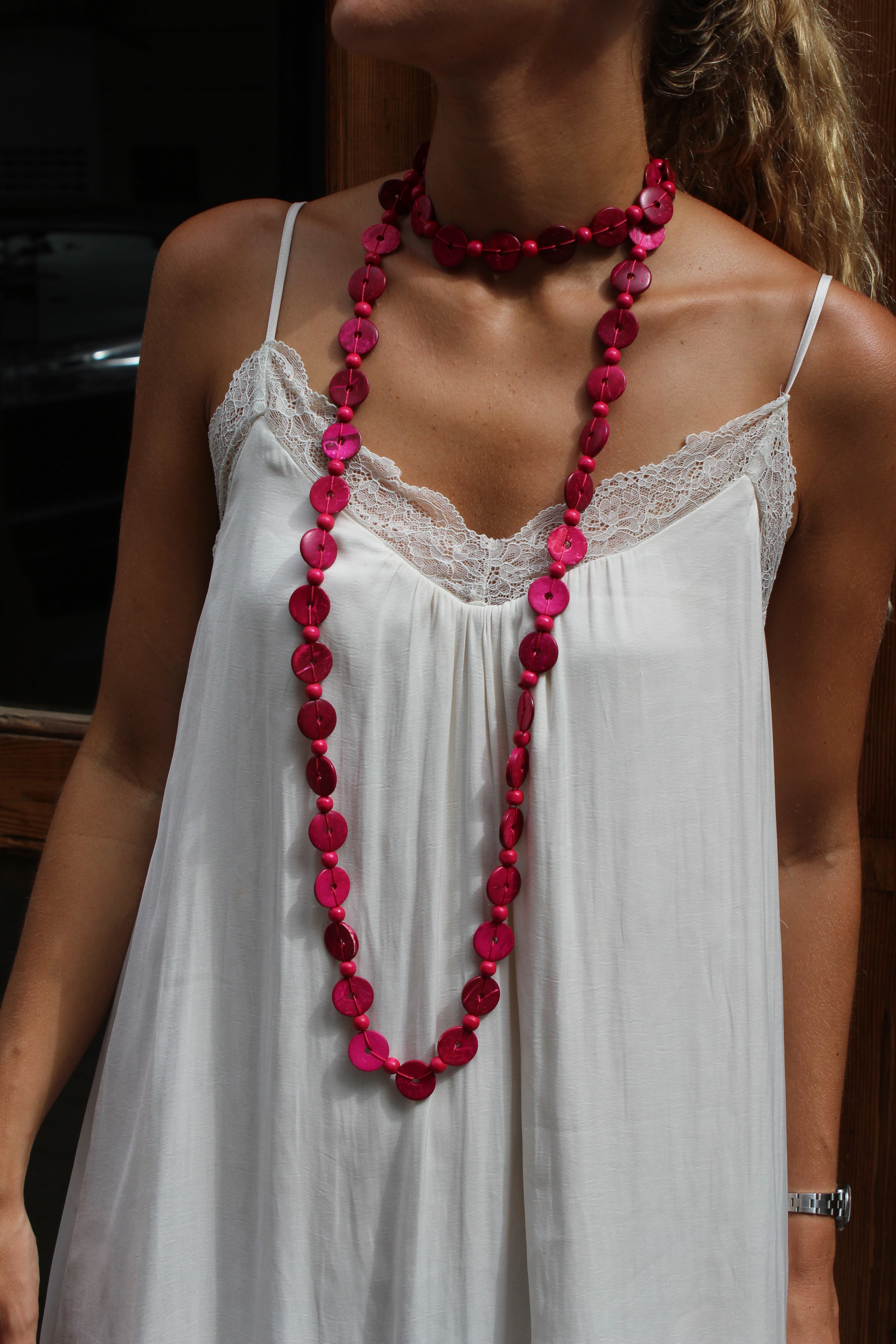 Collar fucsia
