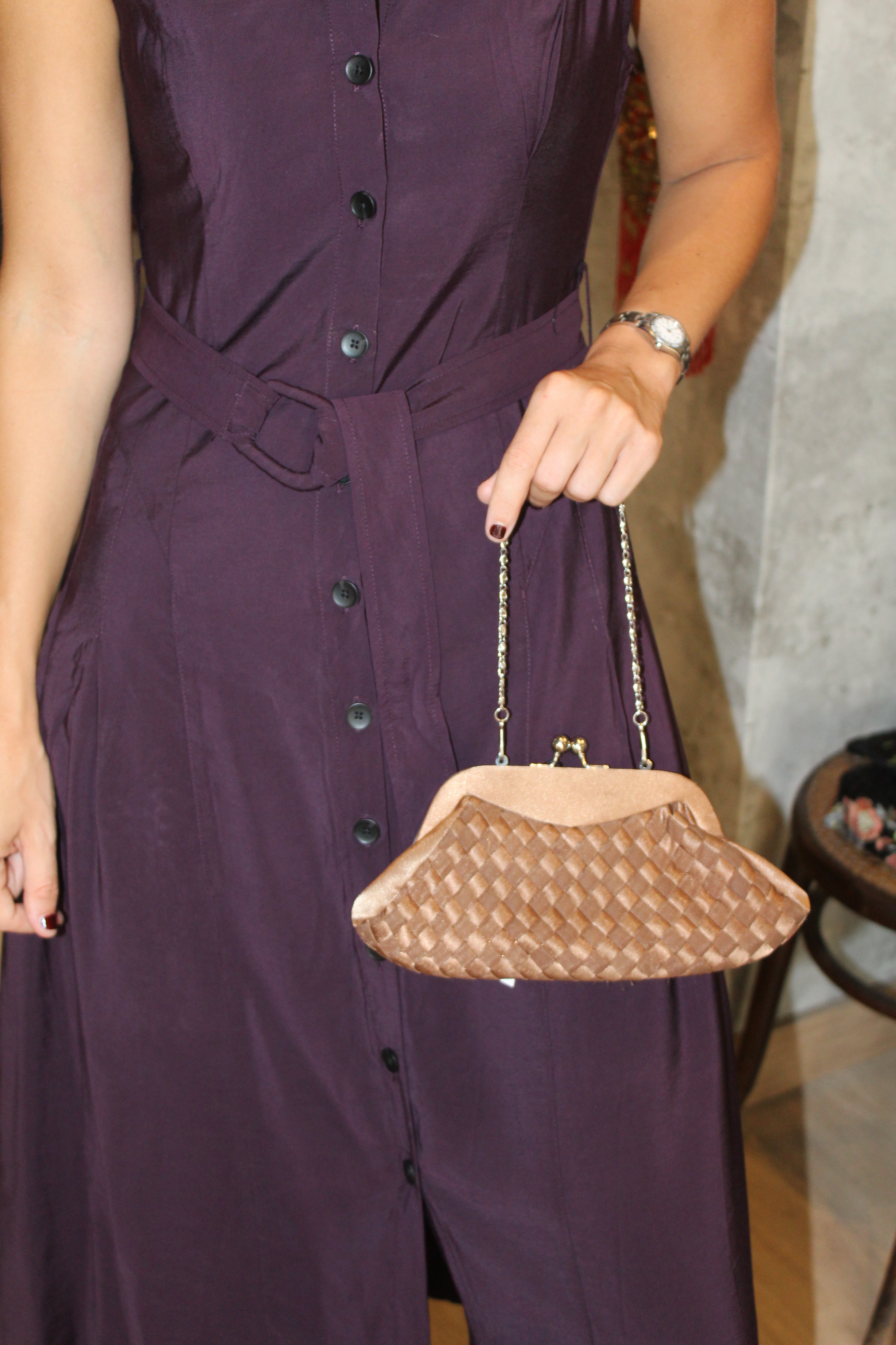 Bolso vintage tipo clutch trenzado camel
