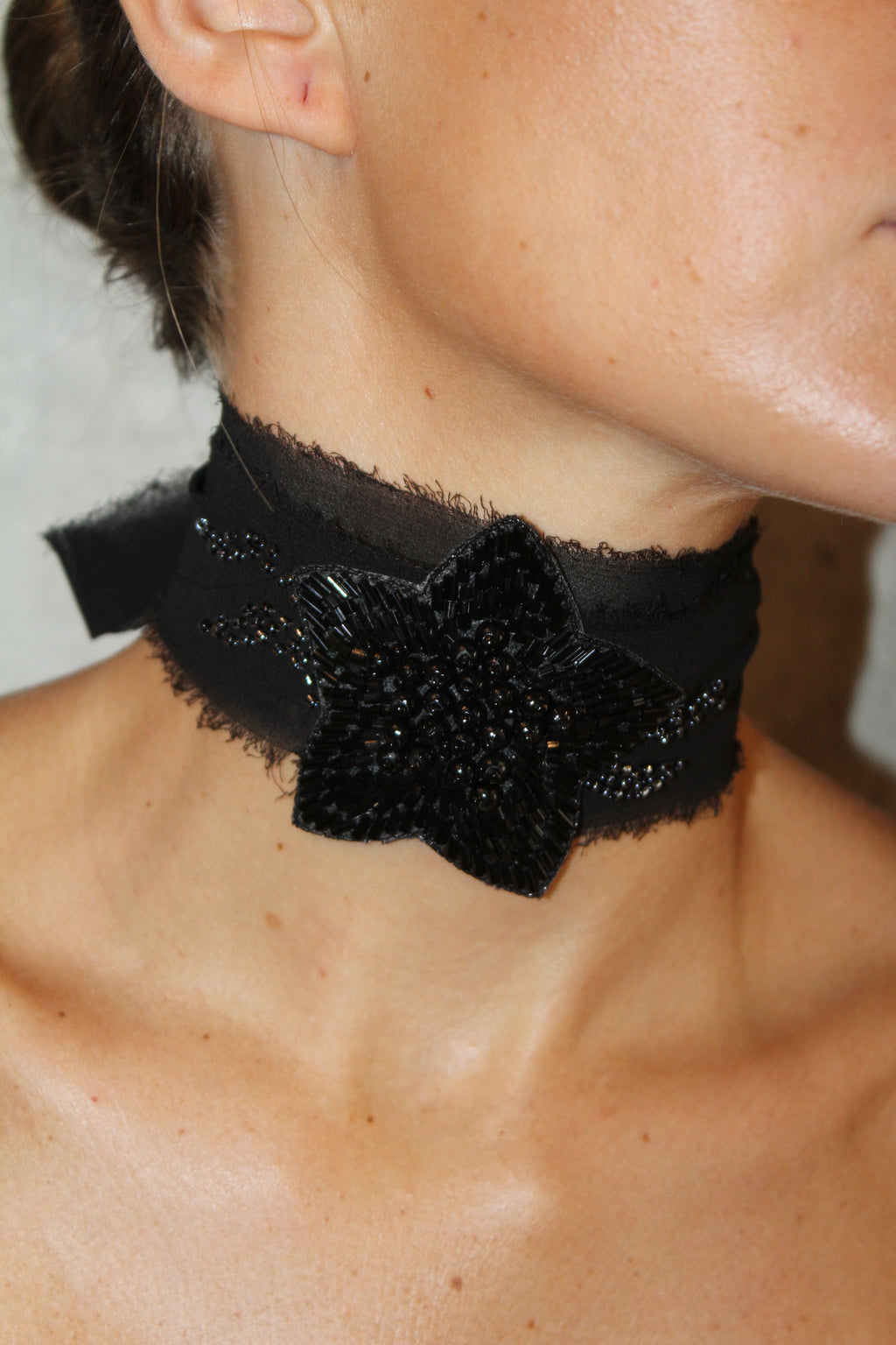 Gargantilla Fleur Negro