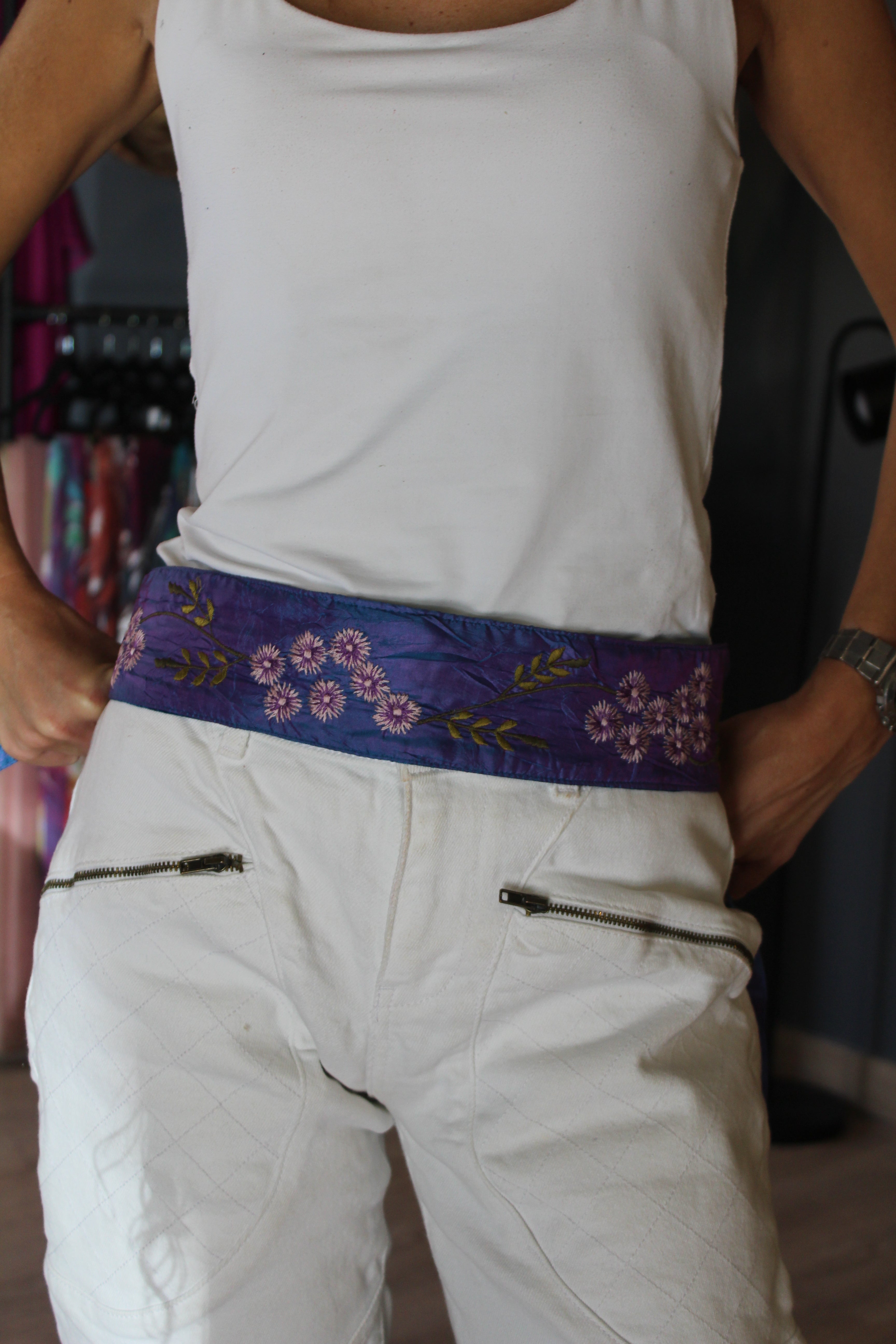 Cinturón vintage tipo fajín morado
