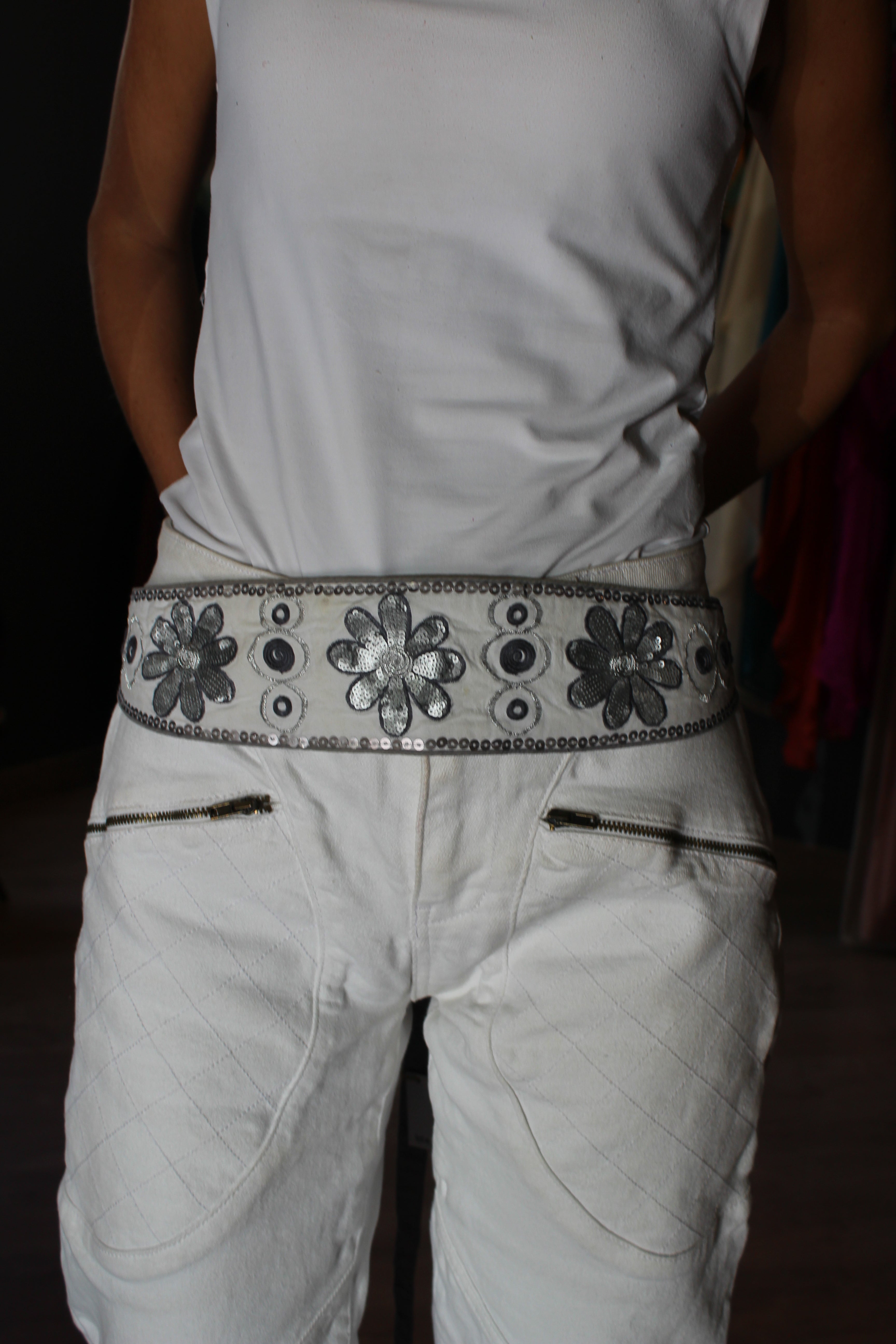 Cinturón vintage tipo fajín plata y blanco
