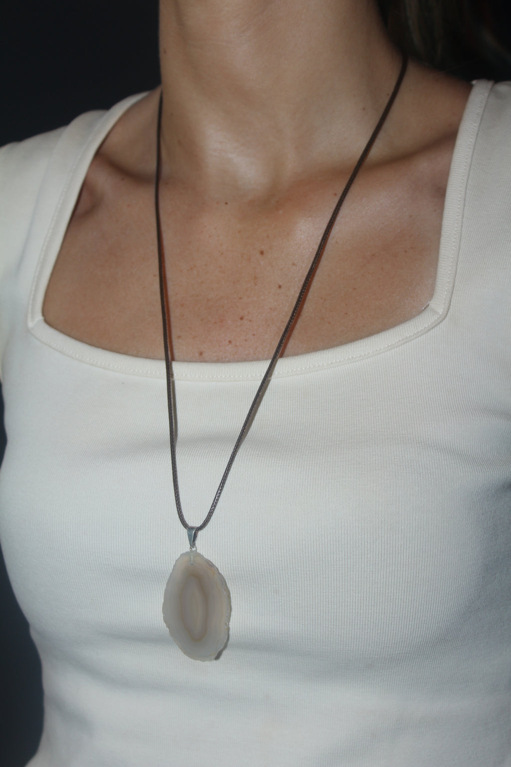 Collar Ágata - Gris 02