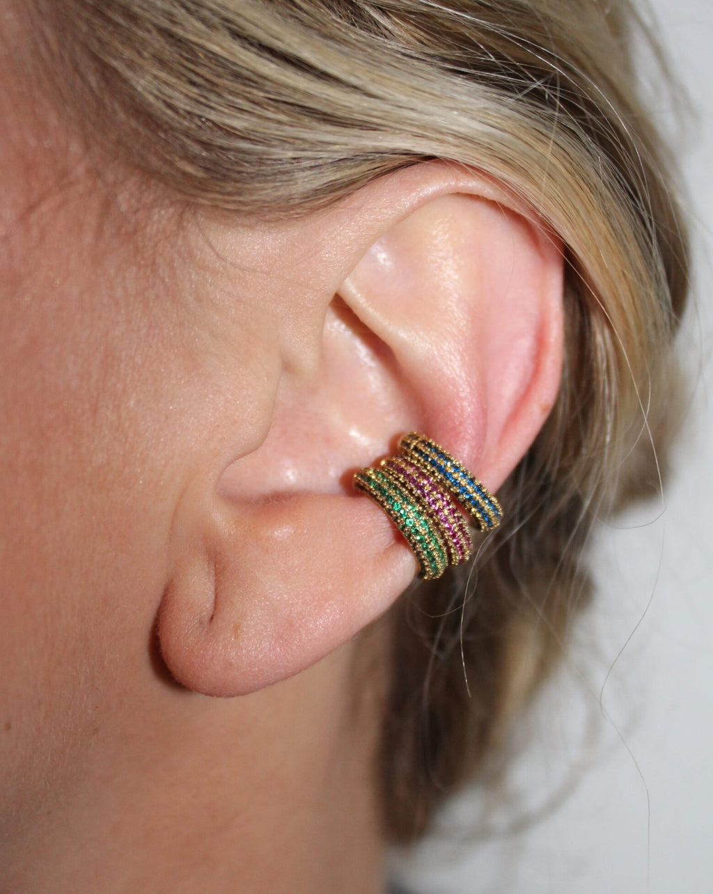 Pendiente Earcuff Halley circonitas (unidad)(rosa, azul o verde)