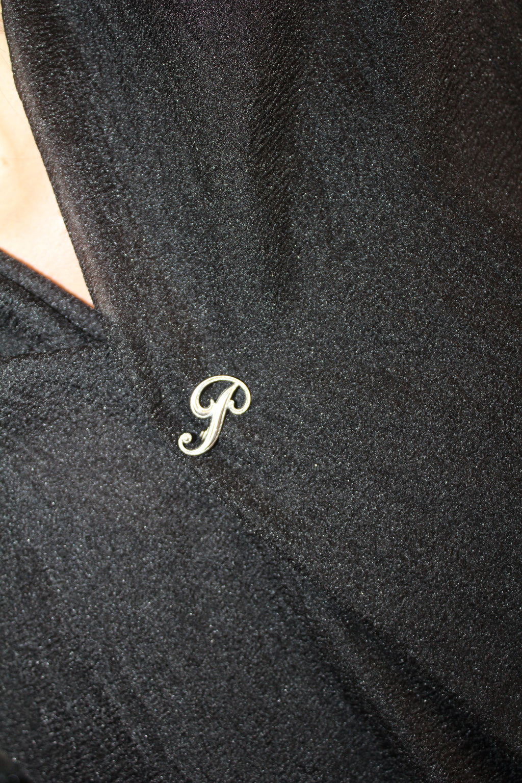 Broche vintage em folha de ouro