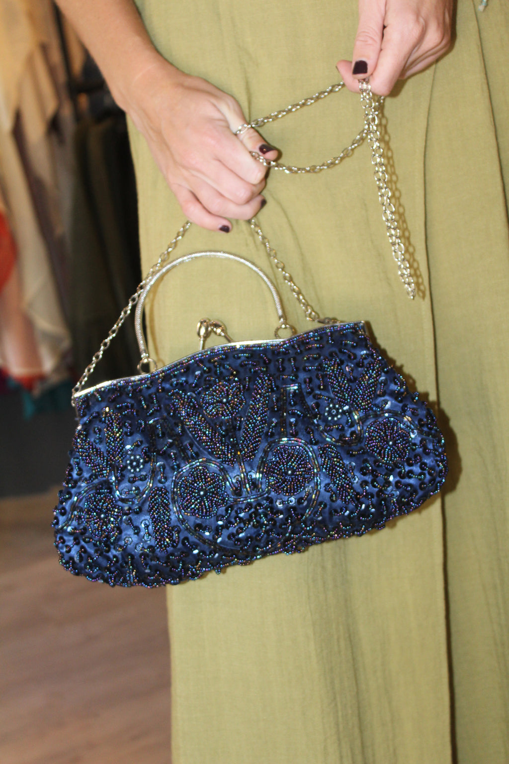 Bolso Vintage estilo Bombonera Azul con Apliques y Cuentas