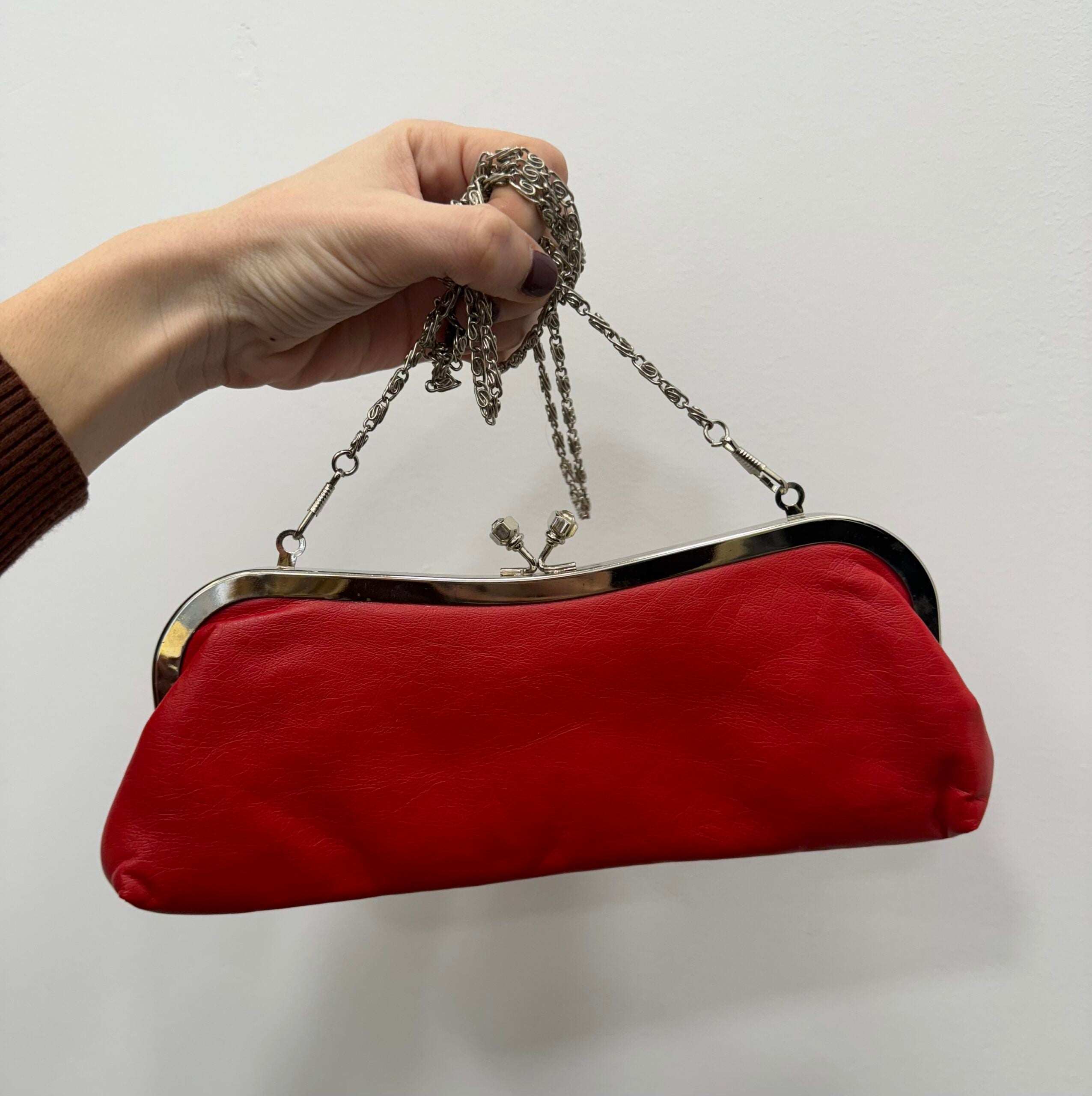 Bolso vintage rojo tipo clutch