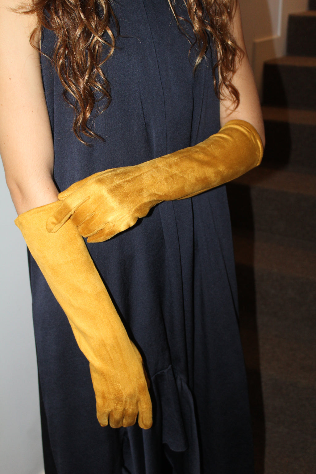 Guantes Largos de antelina Amarillo Mostaza